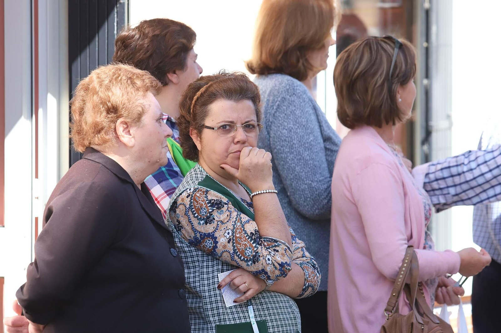 Imágenes de los presos de la cárcel de Huelva en su camino hacia El Rocío