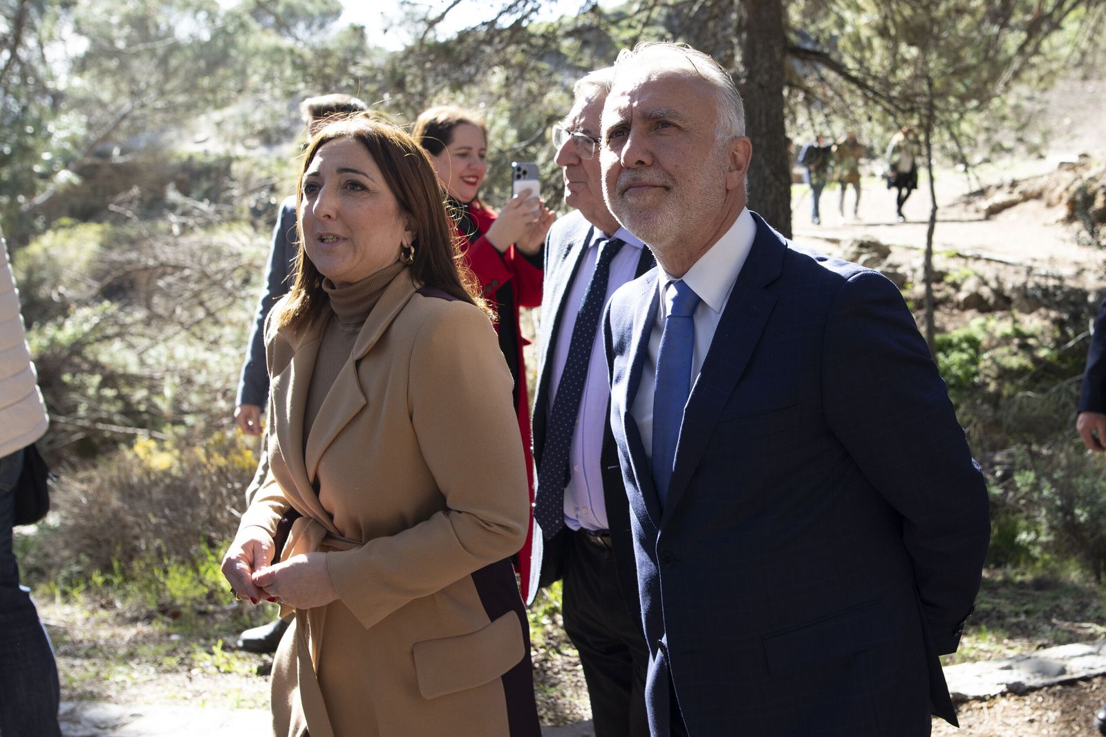 El ministro de Política Territorial y Memoria Democrática, Ángel  Víctor  Torres , y la fiscal de sala en materia de Derechos Humanos y Memoria Democrática, Dolores Delgado