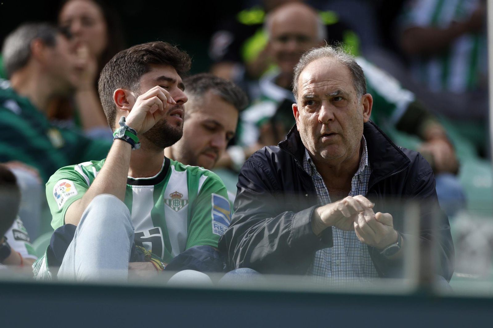 Búscate en las fotos del Betis - Villarreal