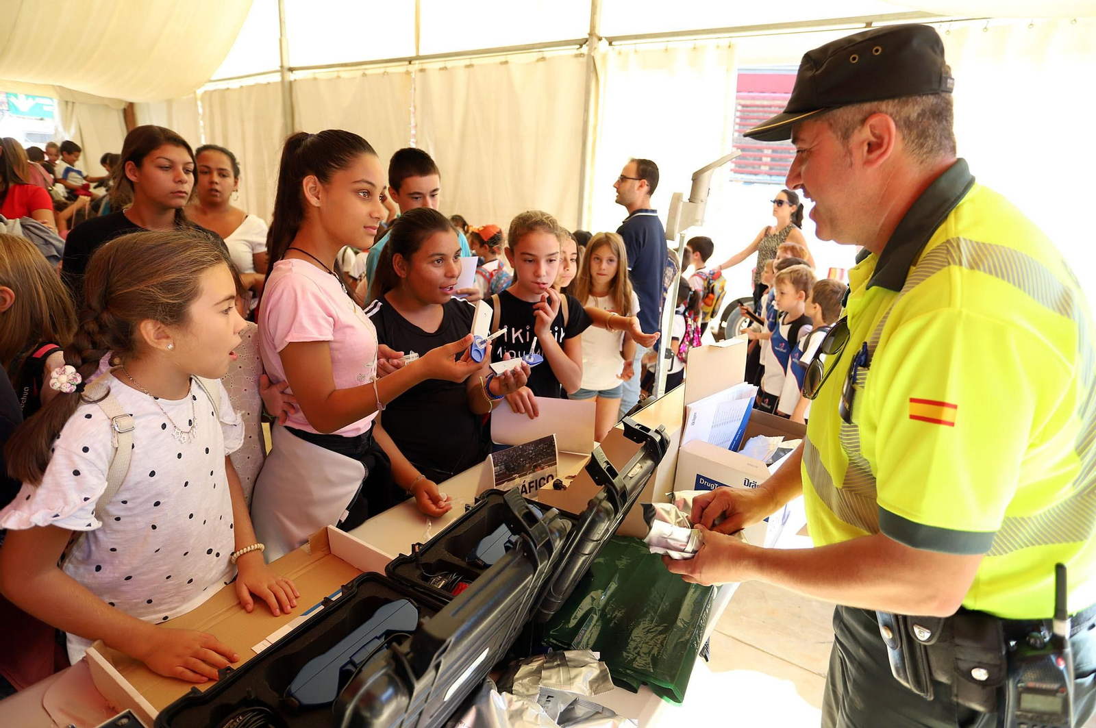 Imágenes de la jornada de puertas abiertas de la Guardia Civil