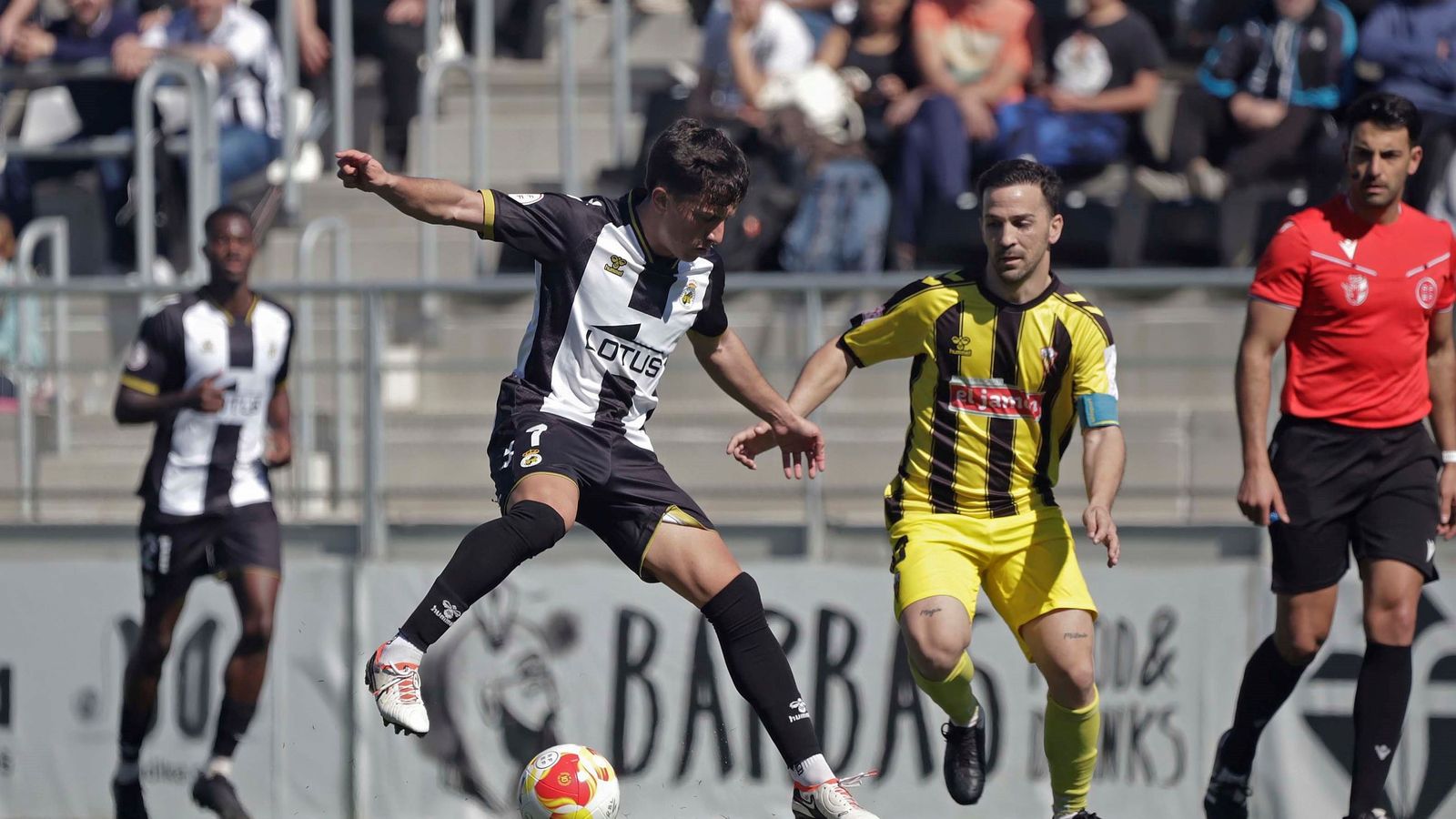 Un lance del choque en La Línea.