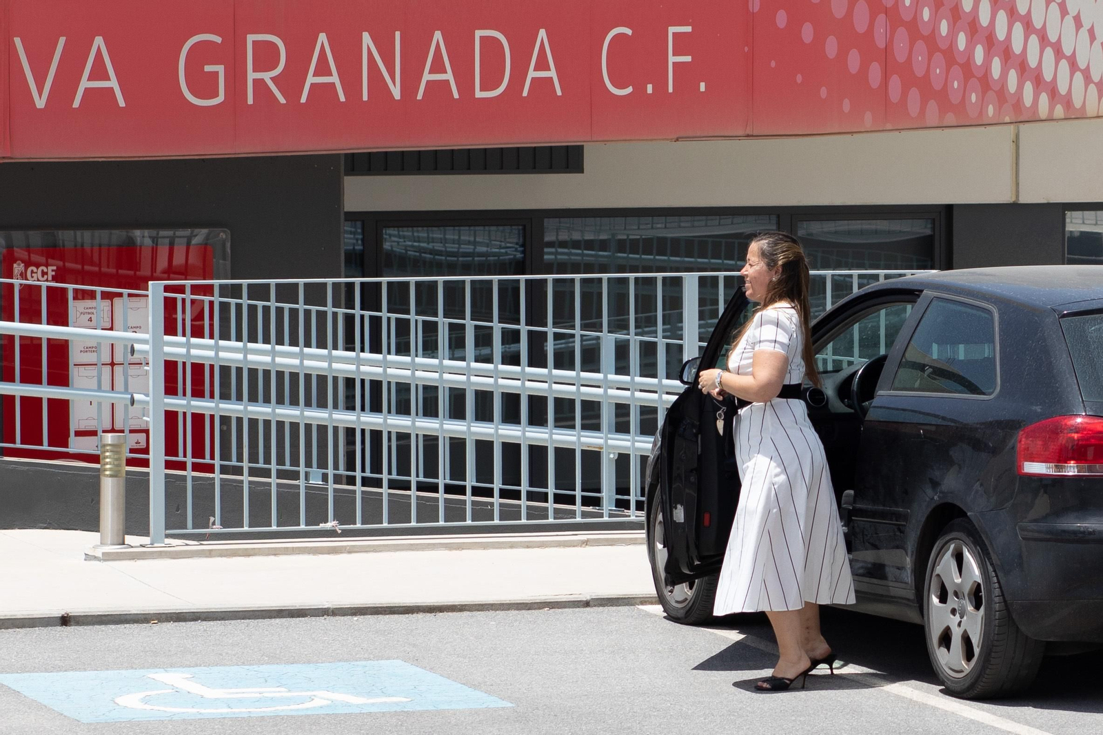 La últimas imágenes de Patricia Rodríguez como directora general del Granada CF