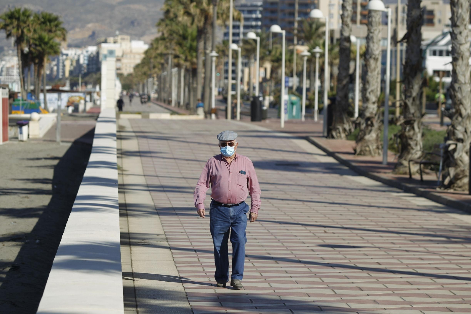 Fotogalería domingo de deporte en coronavirus. COVID-19. Almería
