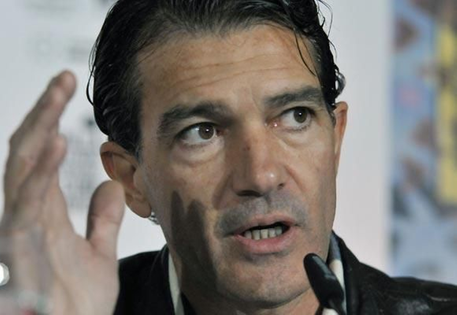 Banderas insta a Plata a evitar el paro en el sector audiovisual