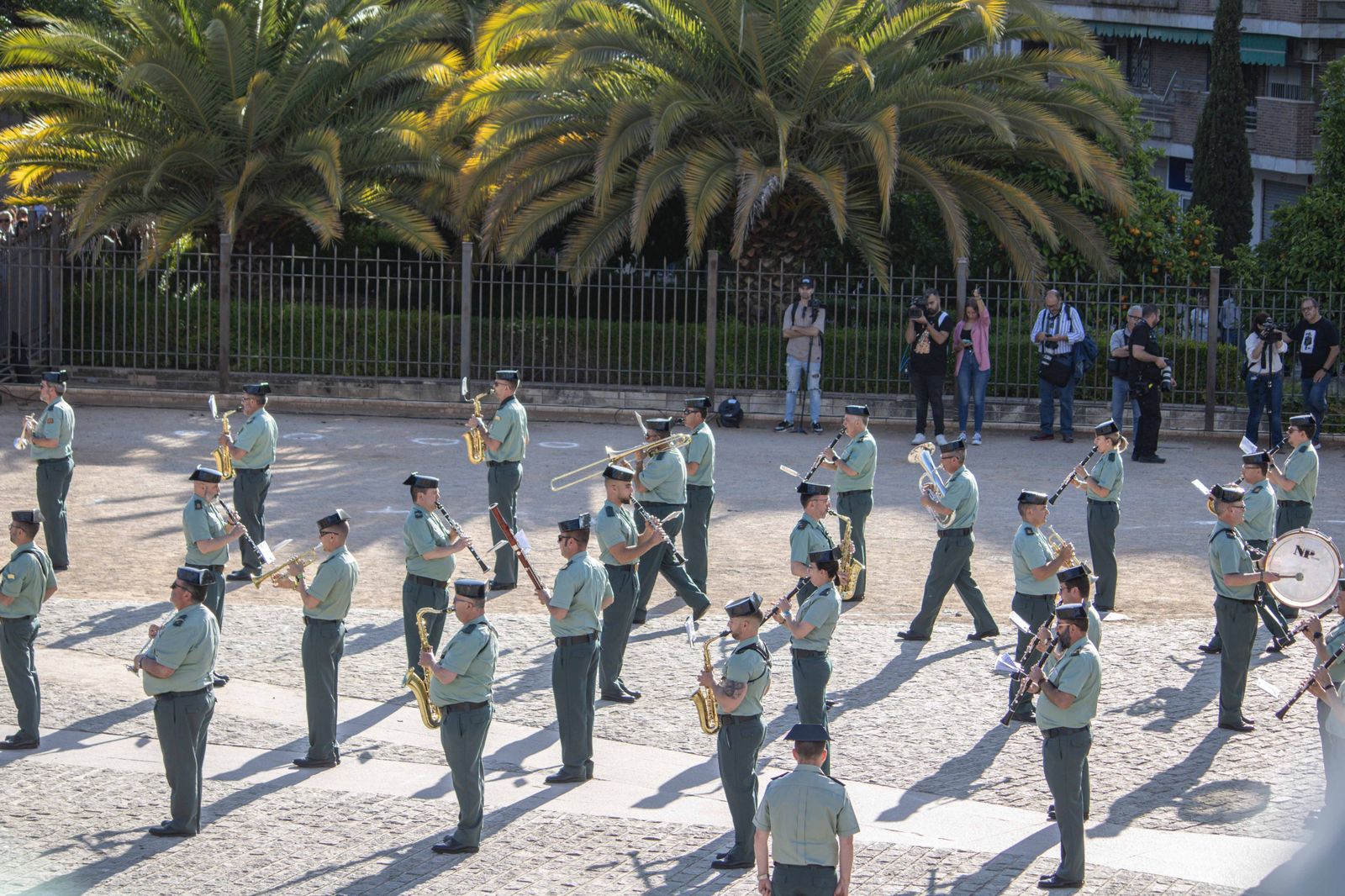 Las bandas de música se lucen antes del Día de las Fuerzas Armadas en Granada