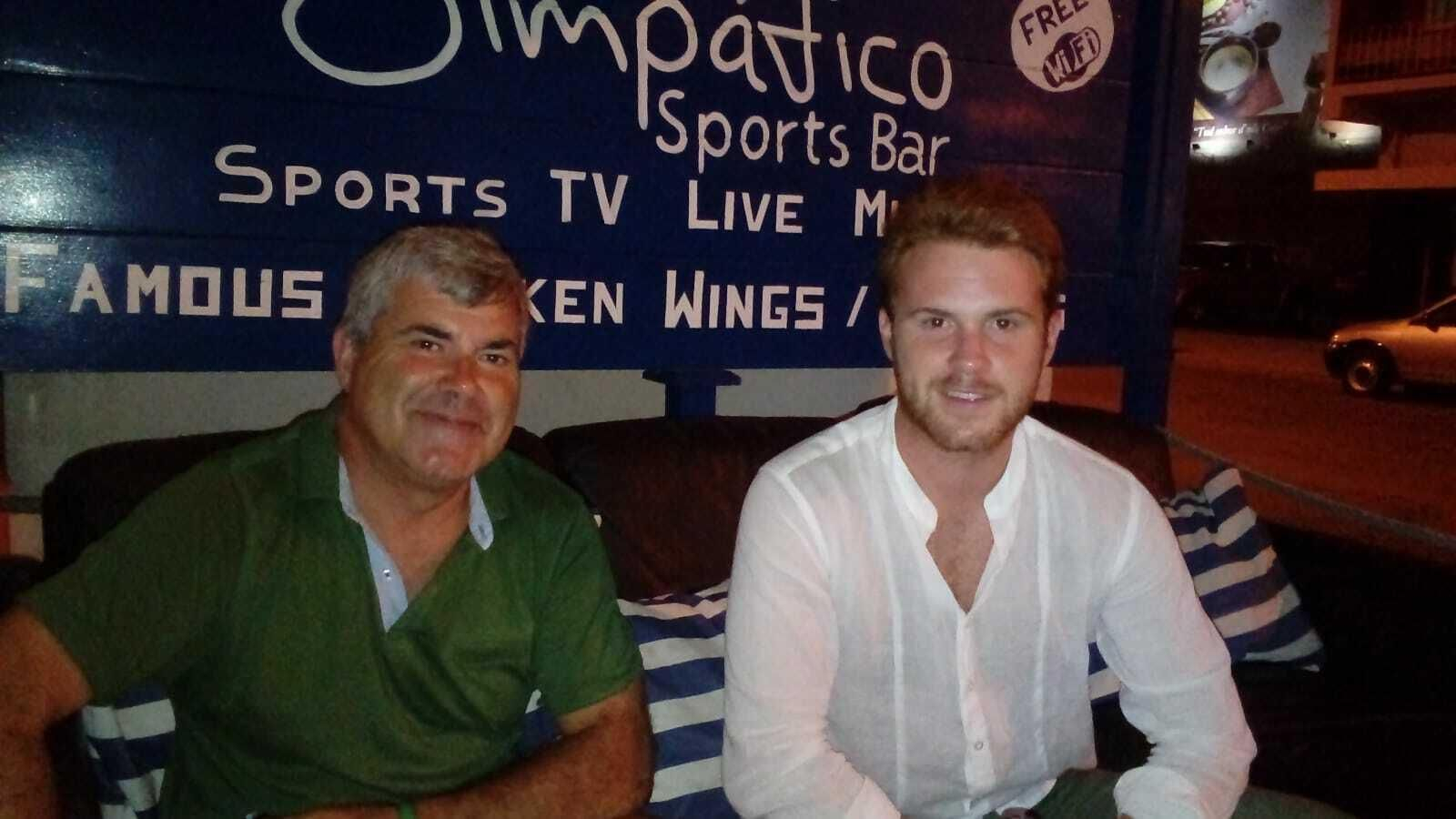 Antonio Rivas elige esta foto en la que aparece con su hijo Antonio Luis en Cabo Verde.