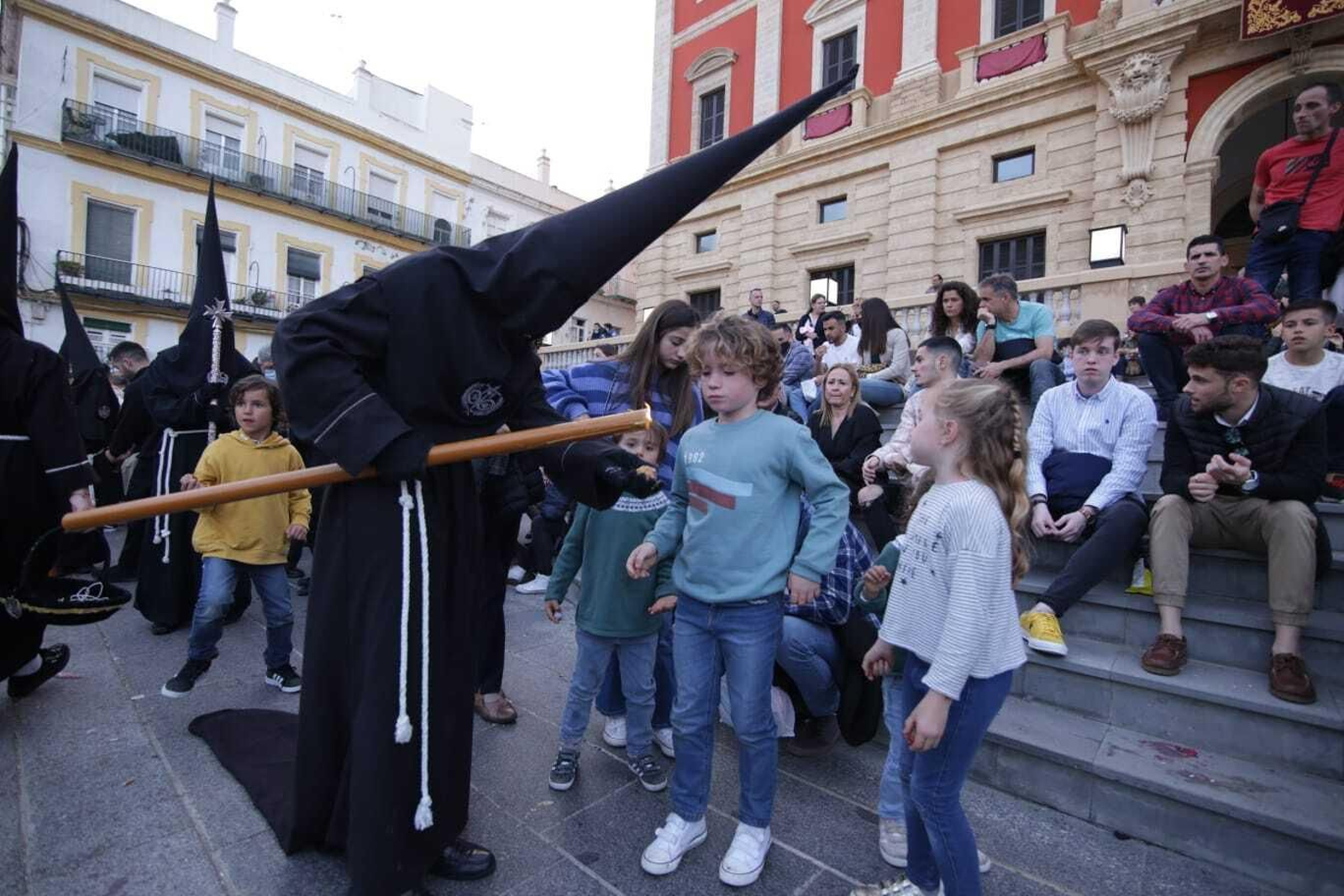 Viernes Santo en San Fernando: Las imágenes de la Soledad