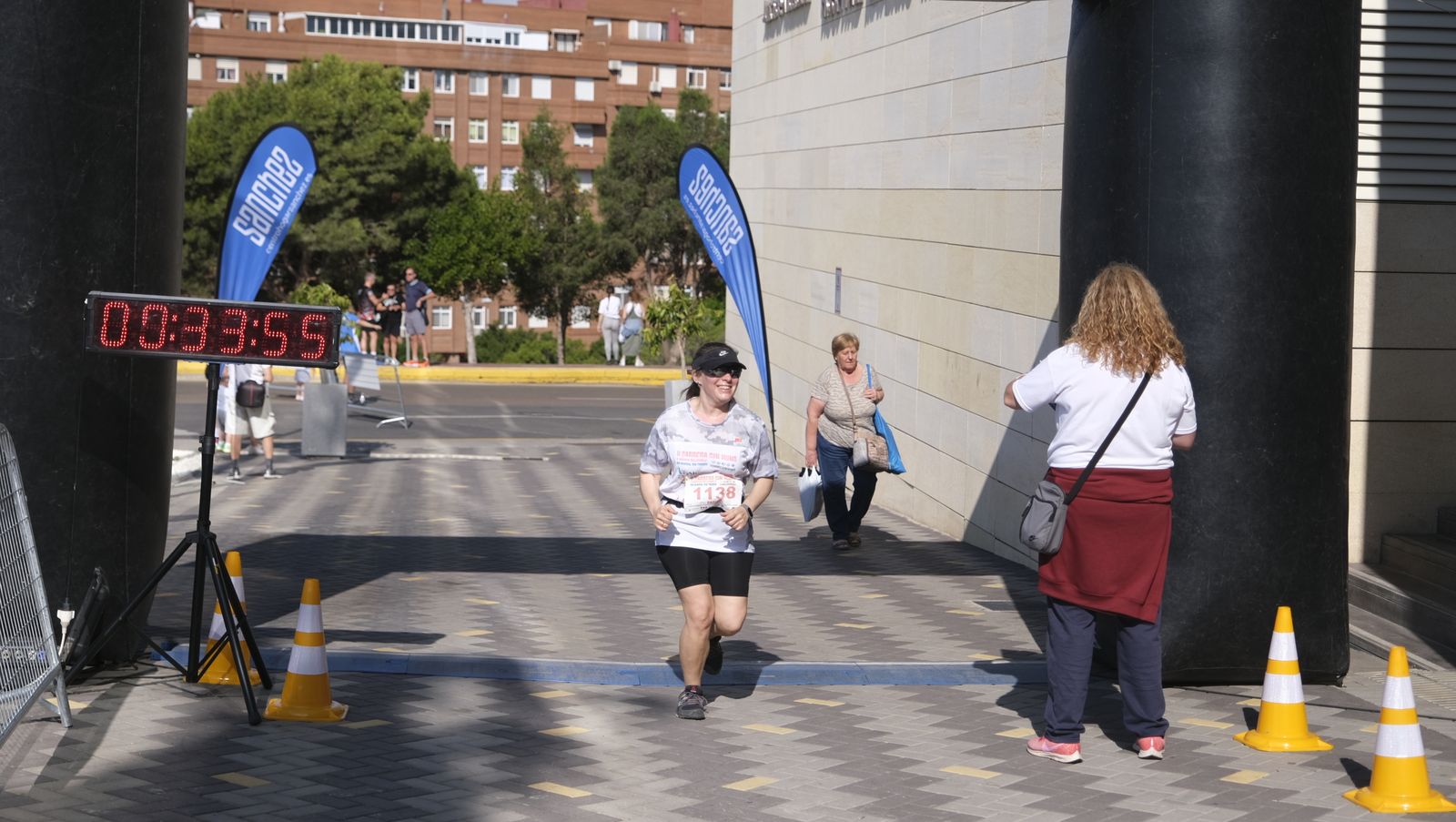 Imágenes de la II Carrera Sin Humo, en Almería