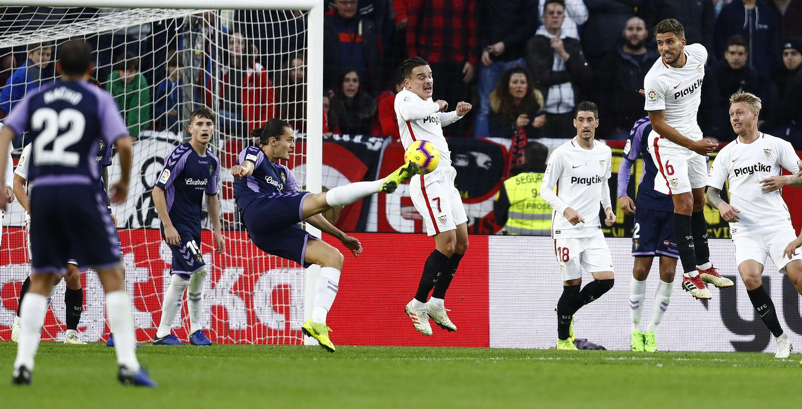 El Sevilla-Valladolid, en imágenes
