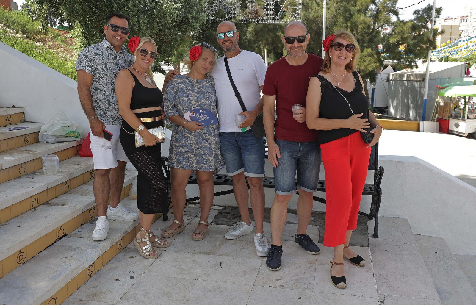 Búscate en las fotos del Domingo por Sevillanas de la Feria Real de Algeciras 2025