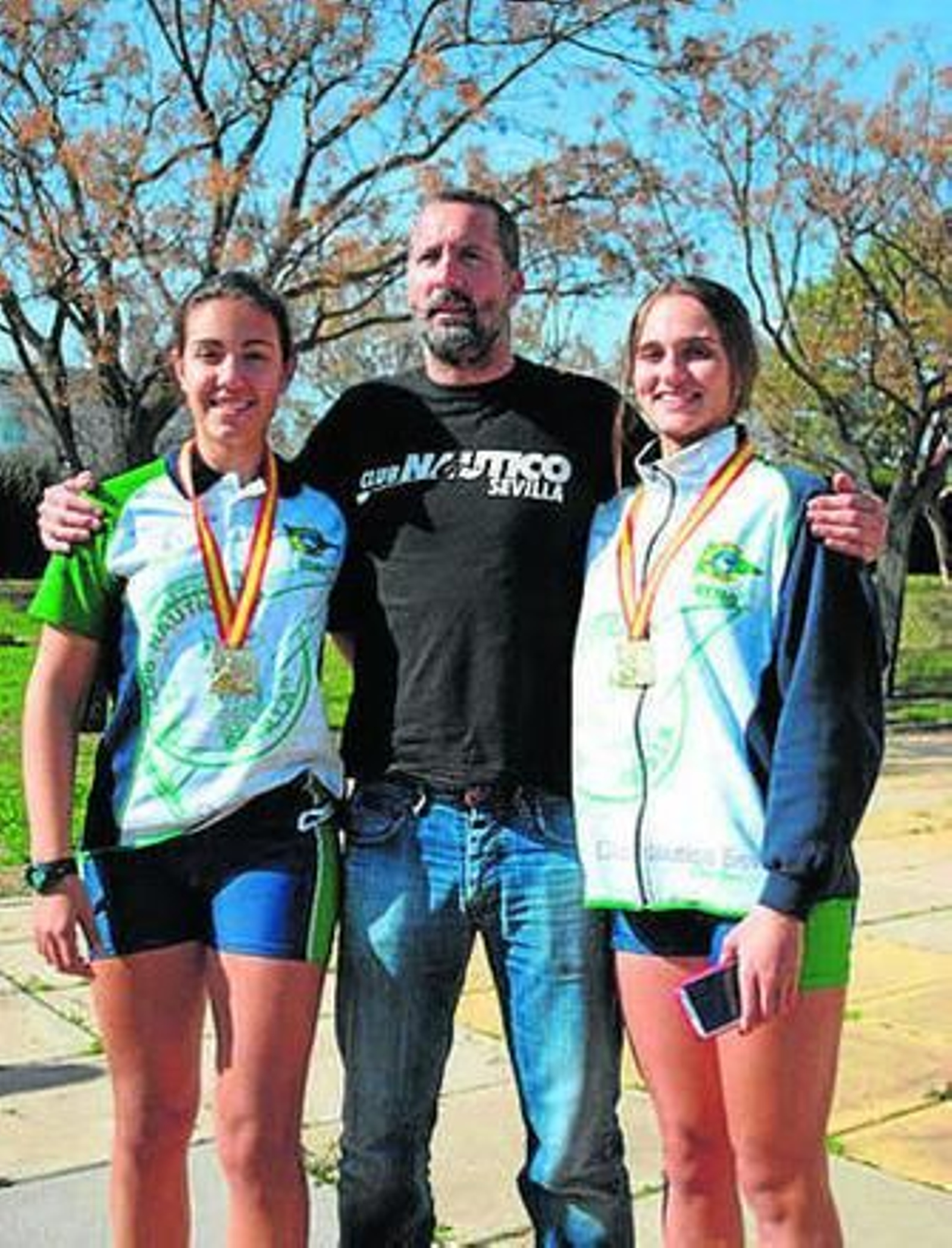 Valeria Palma (izquierda).