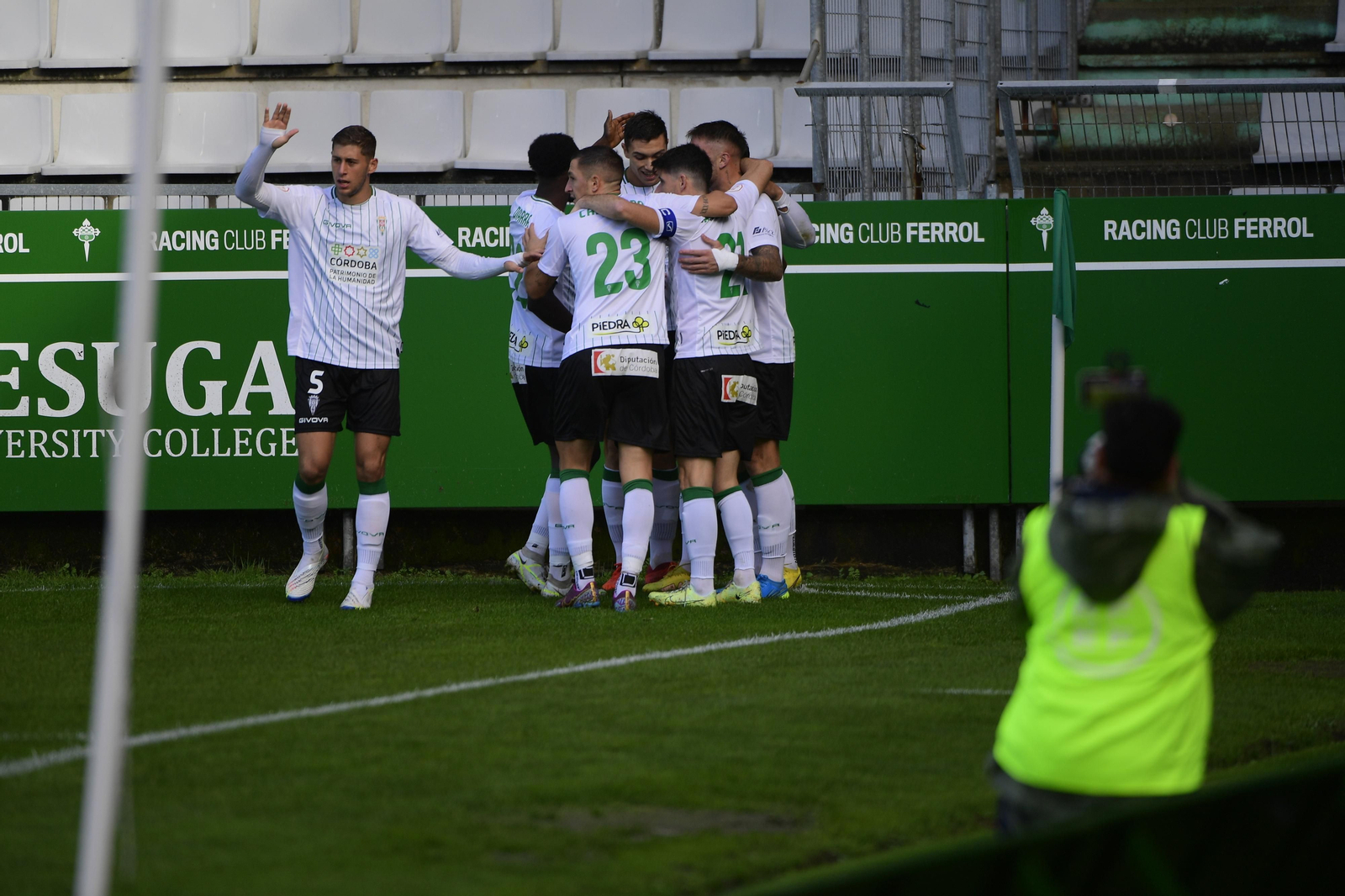 Las imágenes del Racing Ferrol - Córdoba CF en A Malata