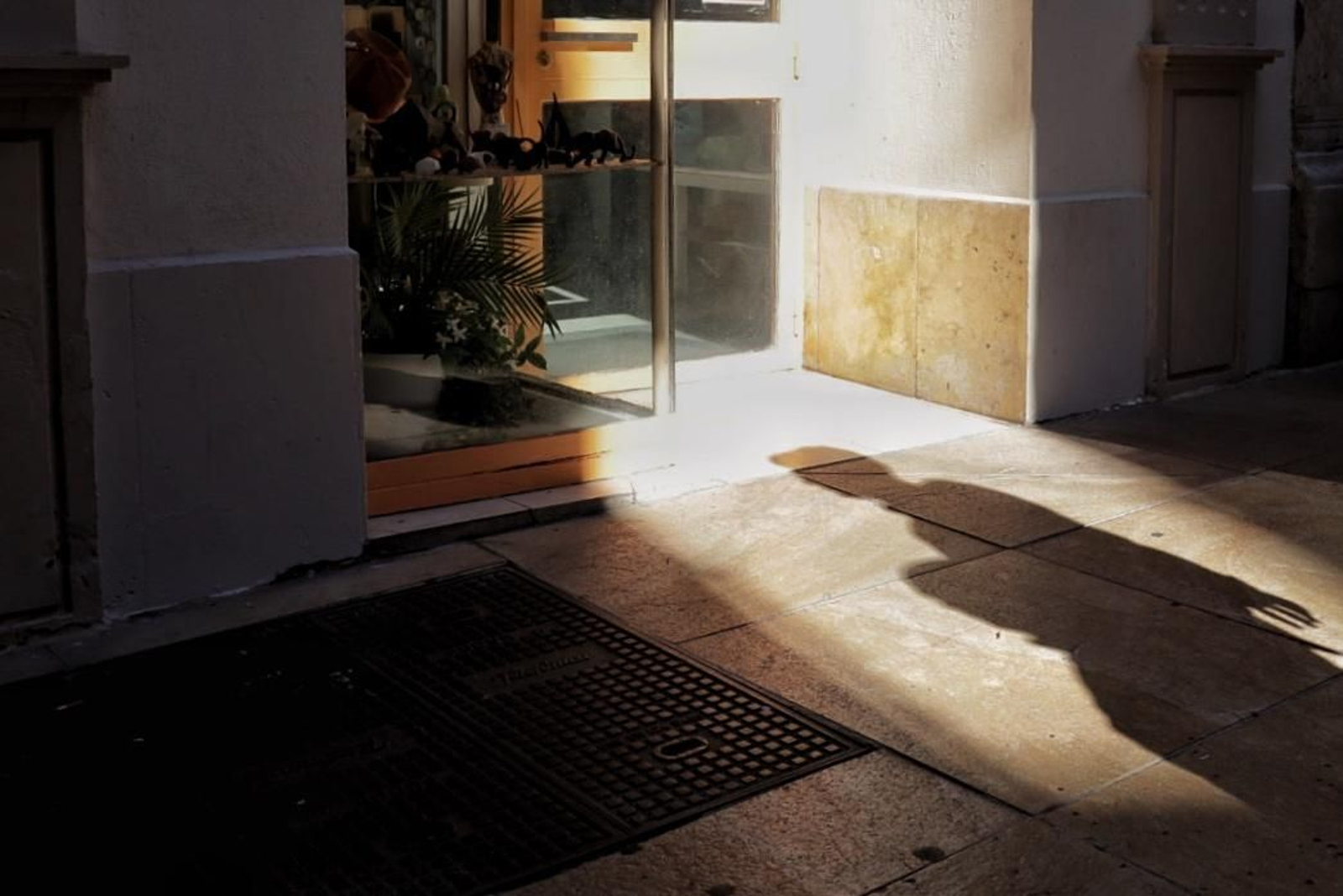 Dolores de San Juan en el Viernes Santo en Málaga, en imágenes