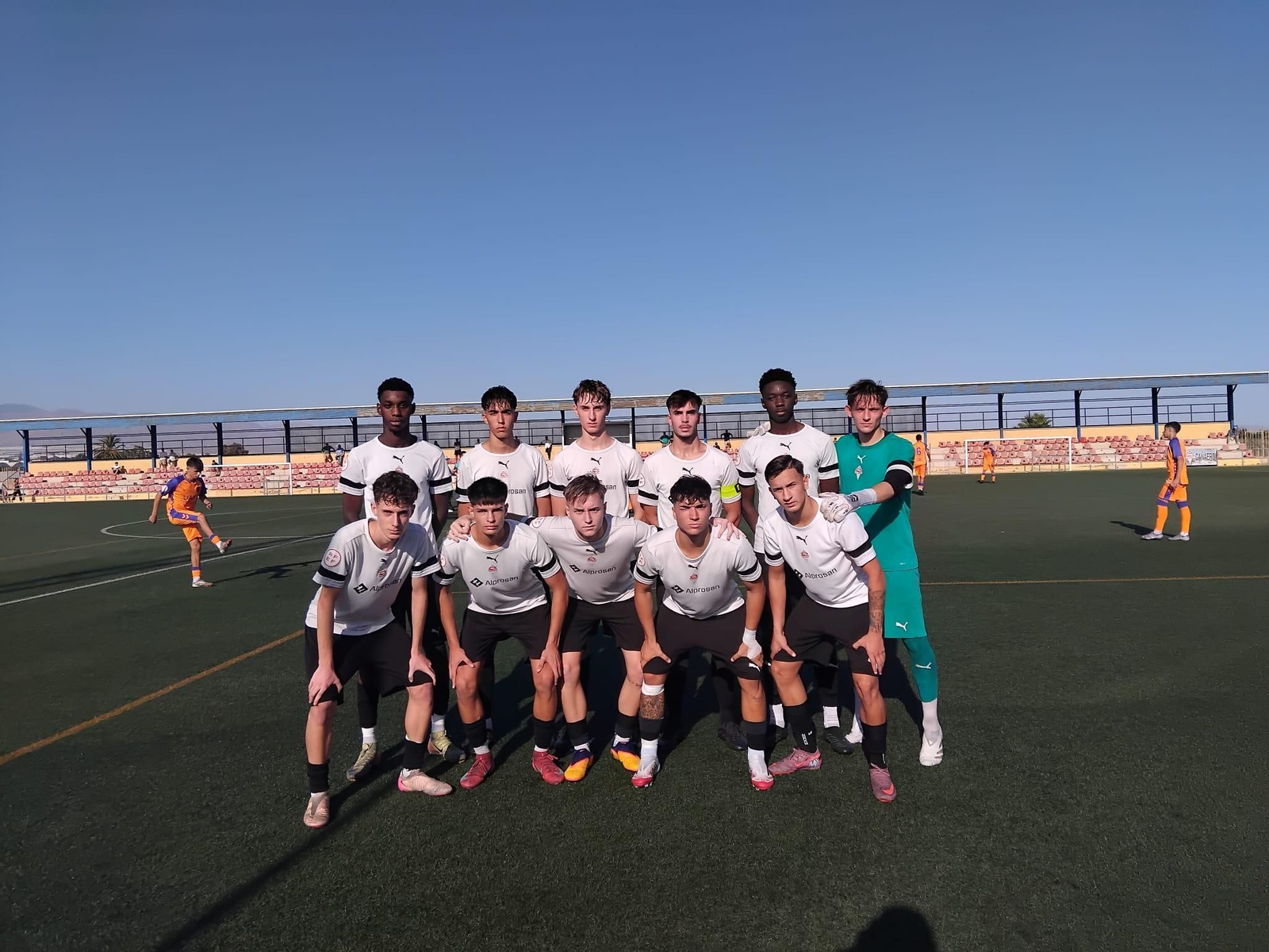 Once presentado por los cañaeros en un partido de la presente temporada.