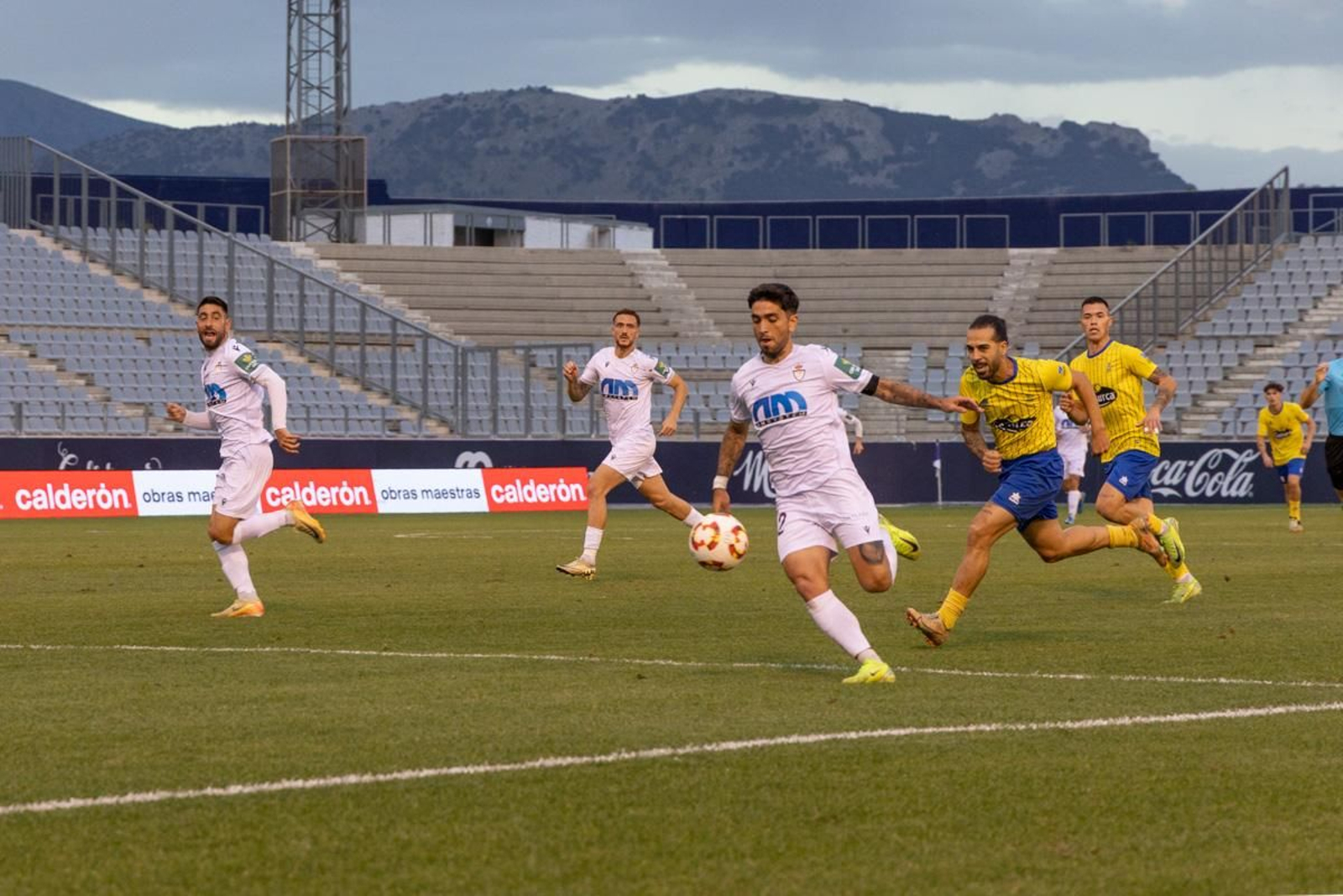 Real Jaén CF contra CD Huértor Tájar, en imágenes