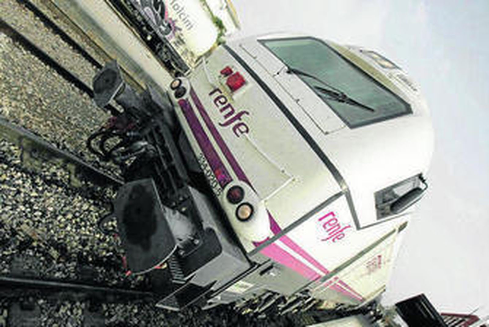 Locotomora que realiza el trayecto hasta Madrid desde Almería.