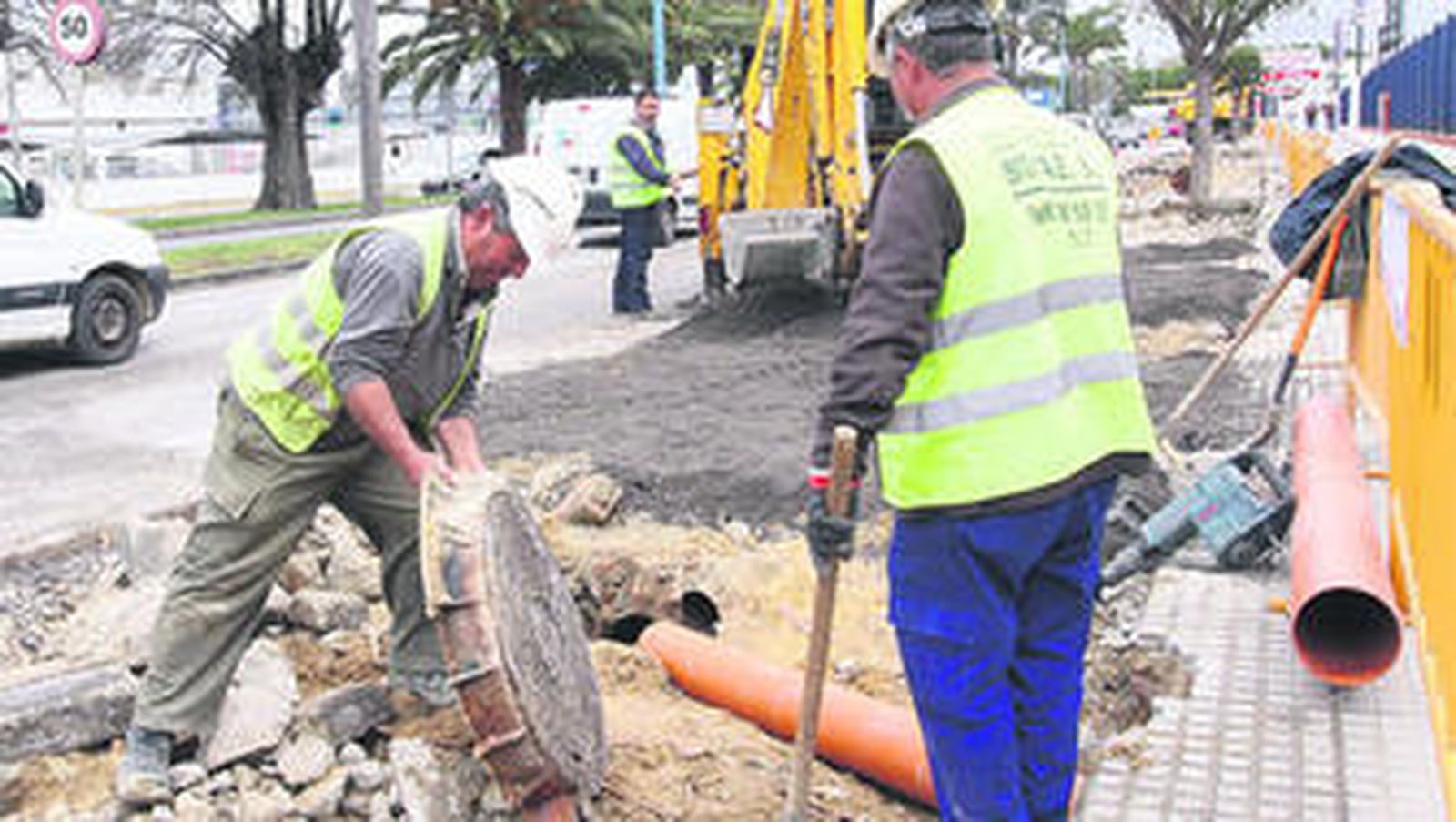 Imagen de archivo de los trabajos para el paso del tranvía en la Alameda Solano.