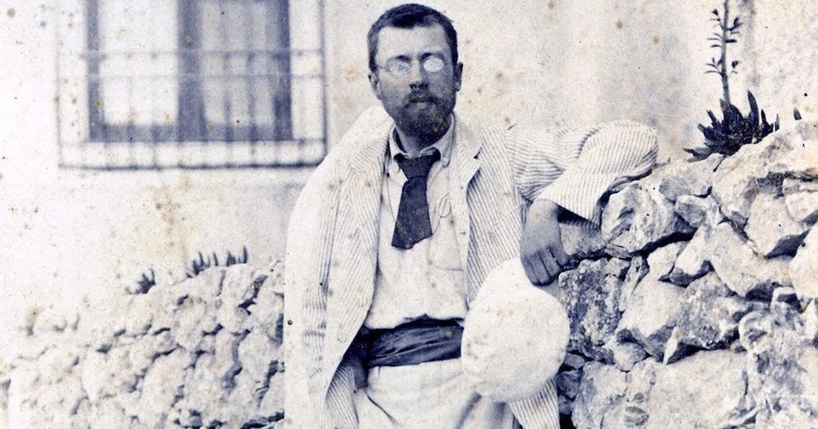 Axel Munthe (Oskarshamn, 1857-Estocolmo, 1949) en Capri, hacia 1888.