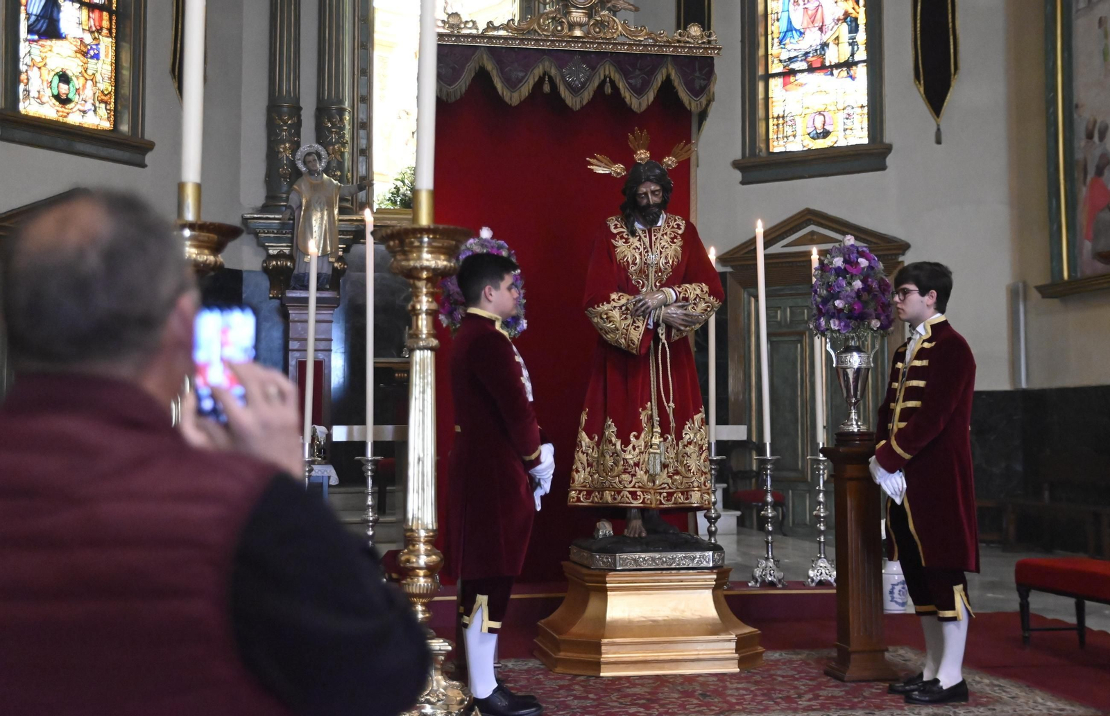 Las mejores fotos del besamanos al Señor del Prendimiento de Córdoba