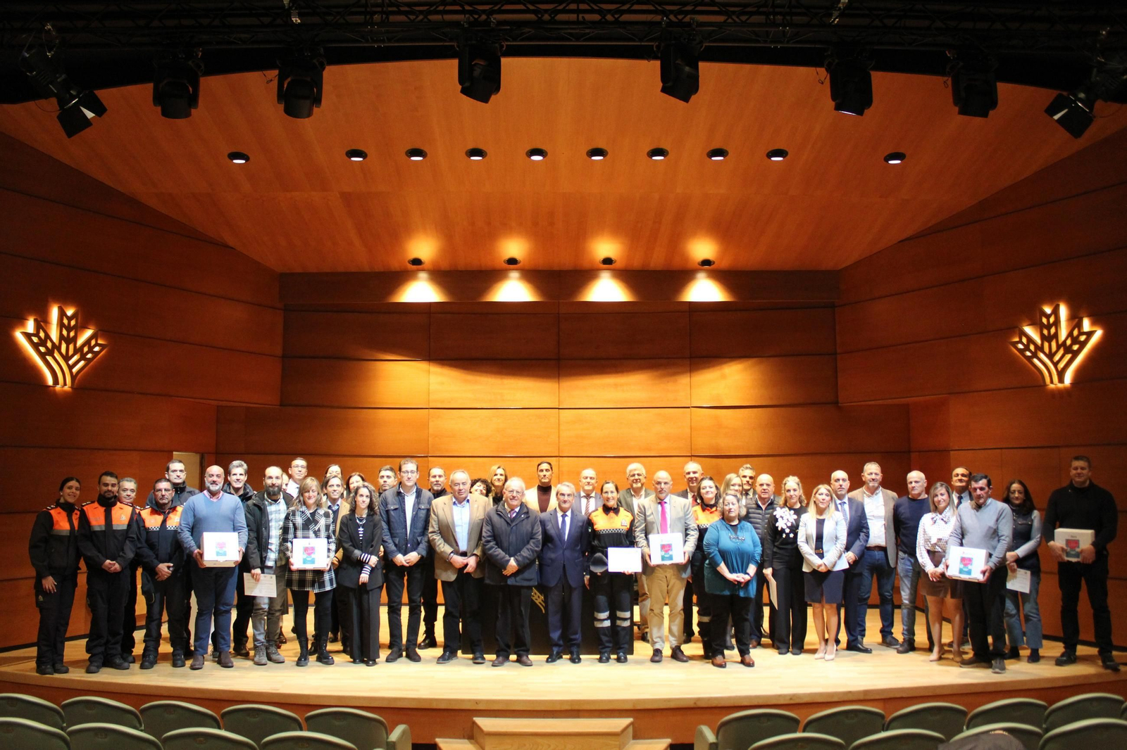 Imagen de grupo de Corazón Rural.