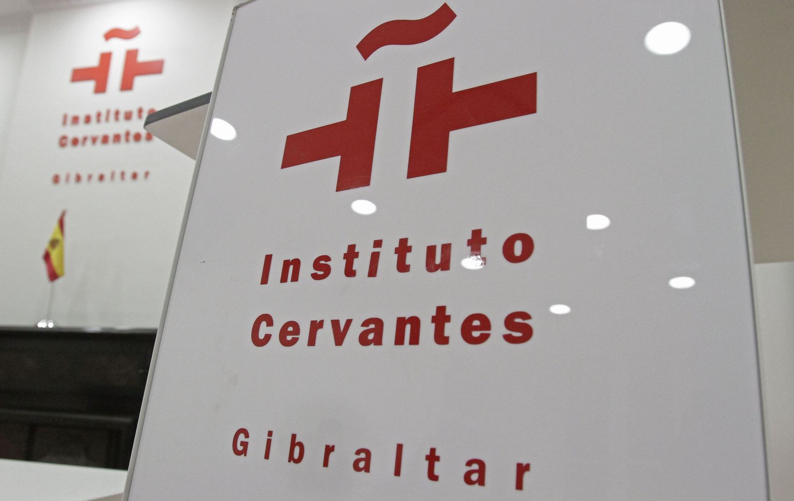El interior del Instituto Cervantes de Gibraltar, que cerró en 2015.