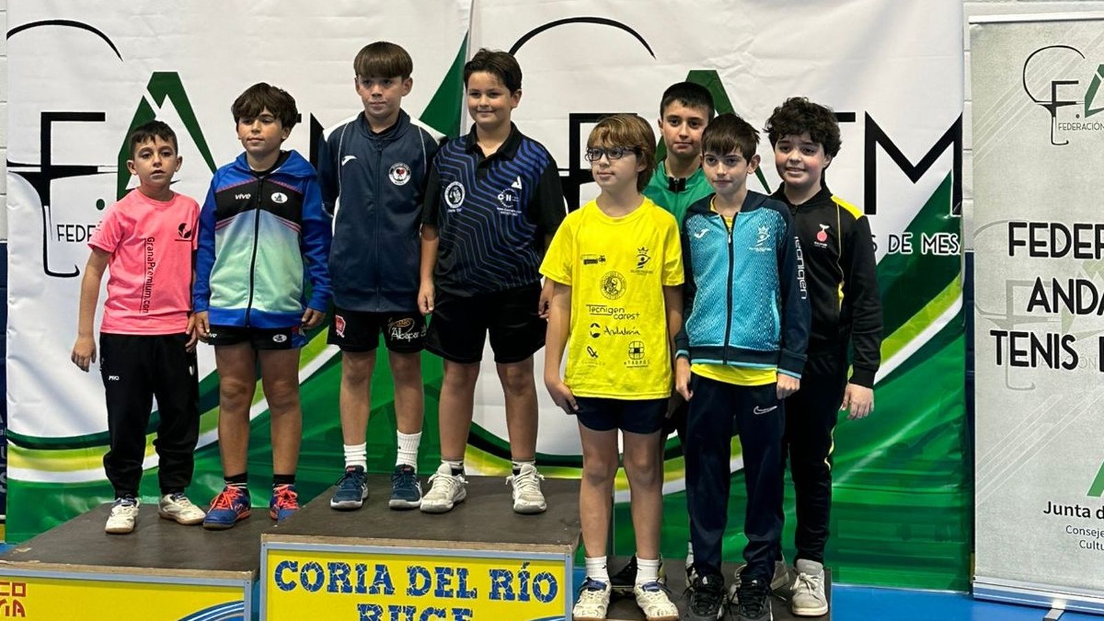 Beltrán Collado y Enzo Quero, en el tercer cajón del podio.