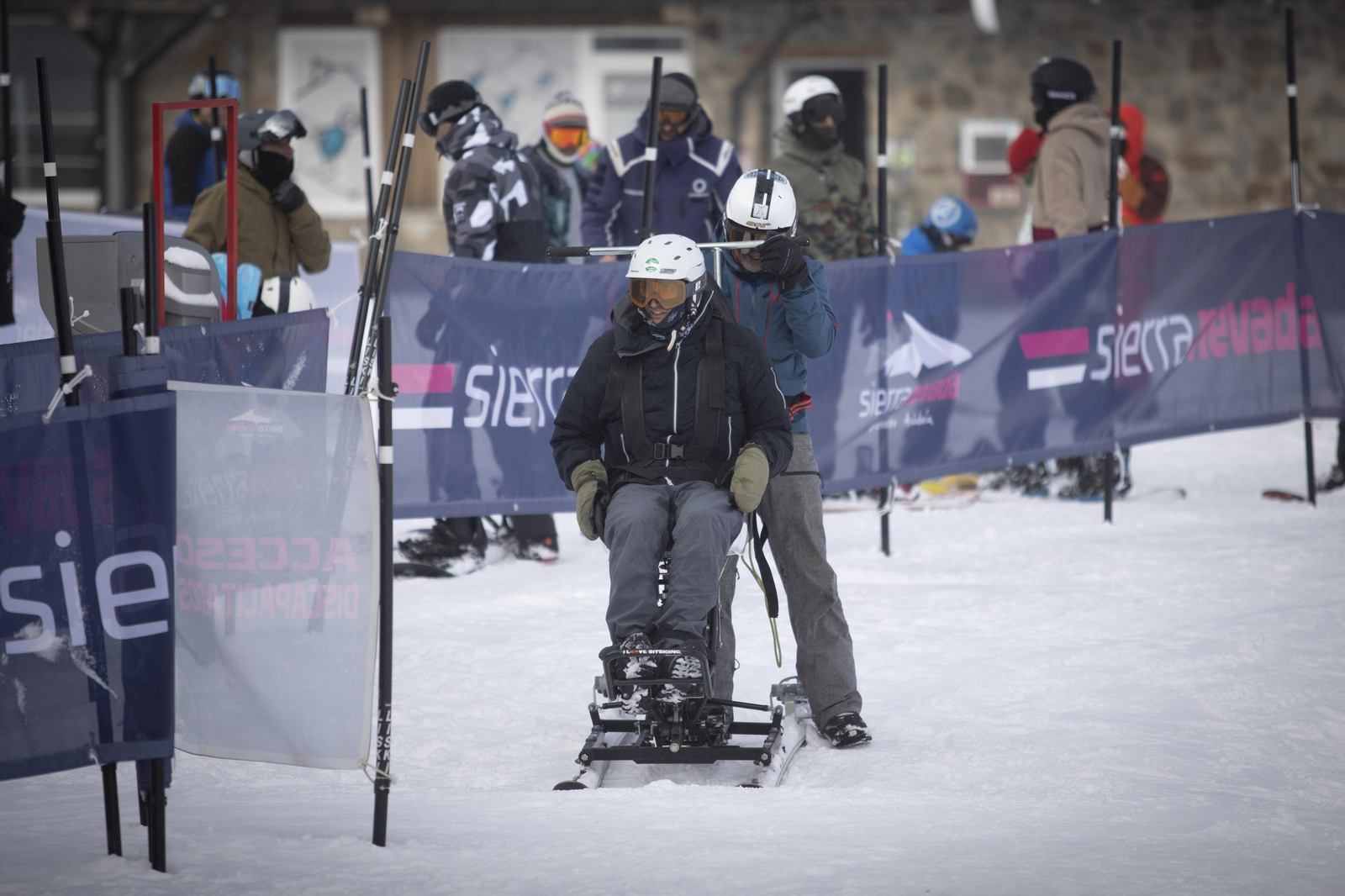 Fotos: así ha sido el inicio de la temporada de esquí en Sierra Nevada