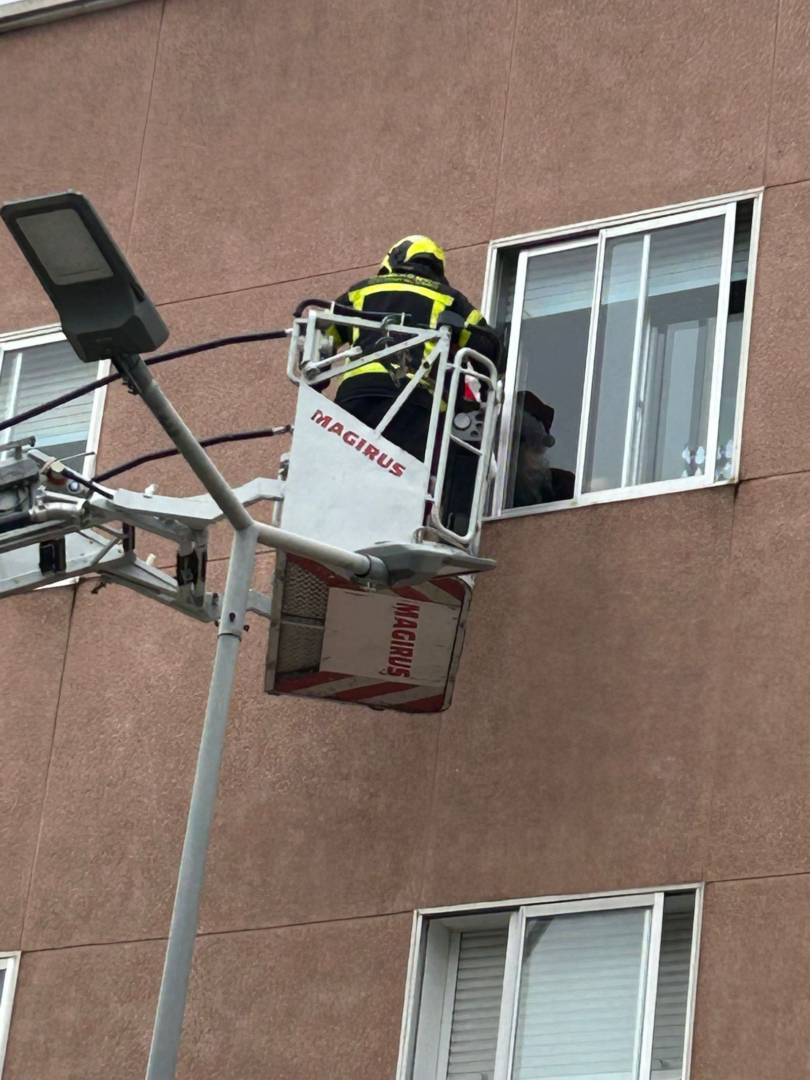 WhatsApp Image 2025-12-25 at 10.52.00 (1)