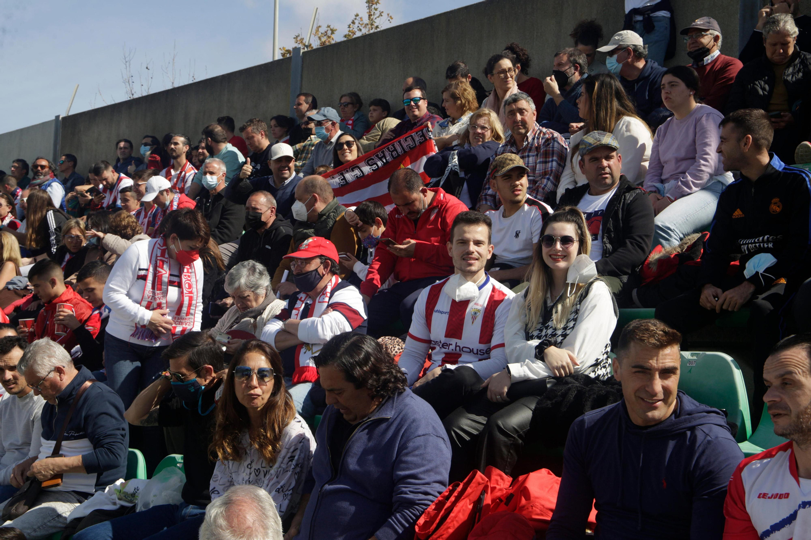 Ambiente de la afición del Algeciras CF en Sevilla