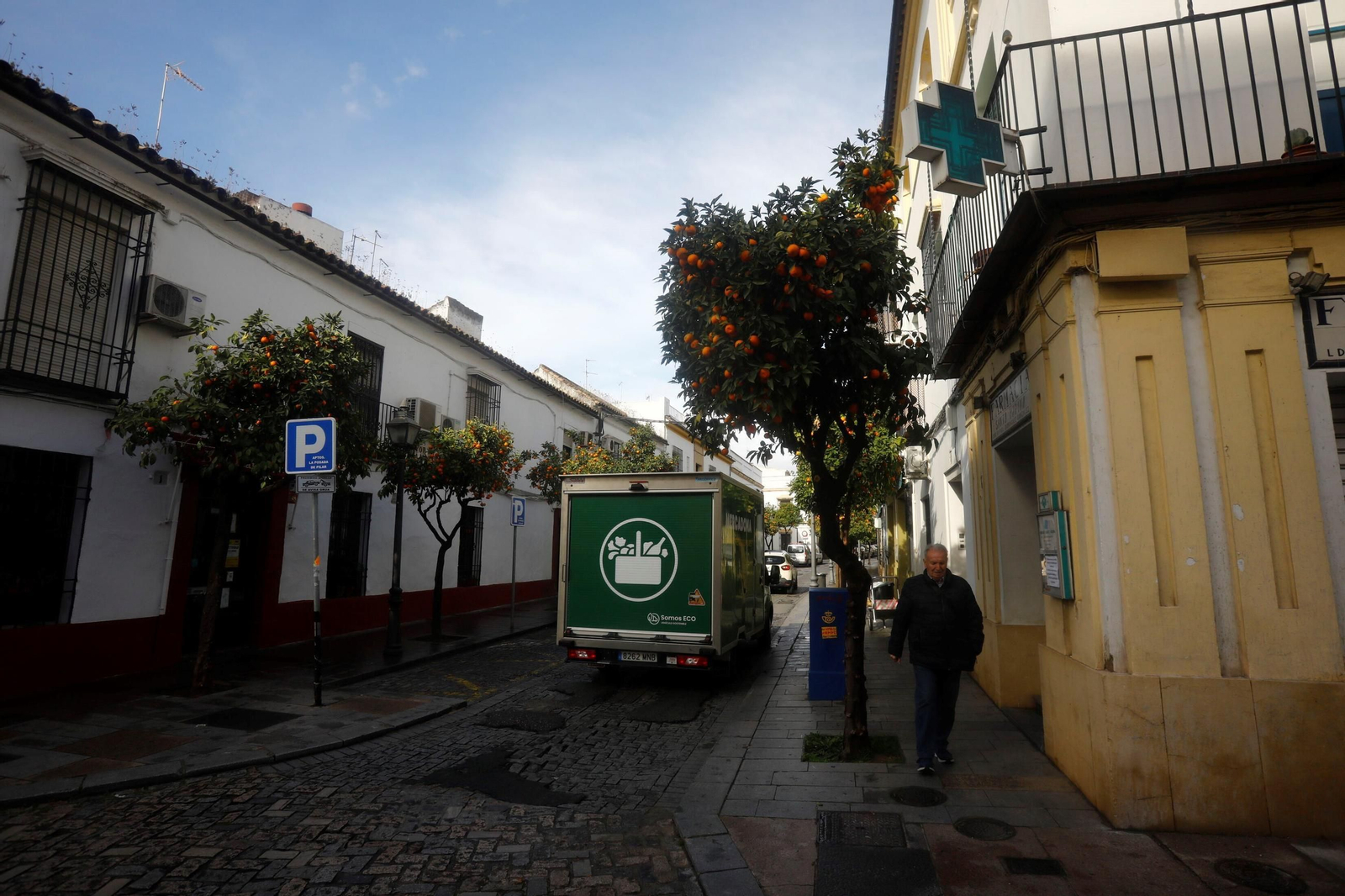Un paseo en imágenes por el barrio de Santa Marina en pleno invierno