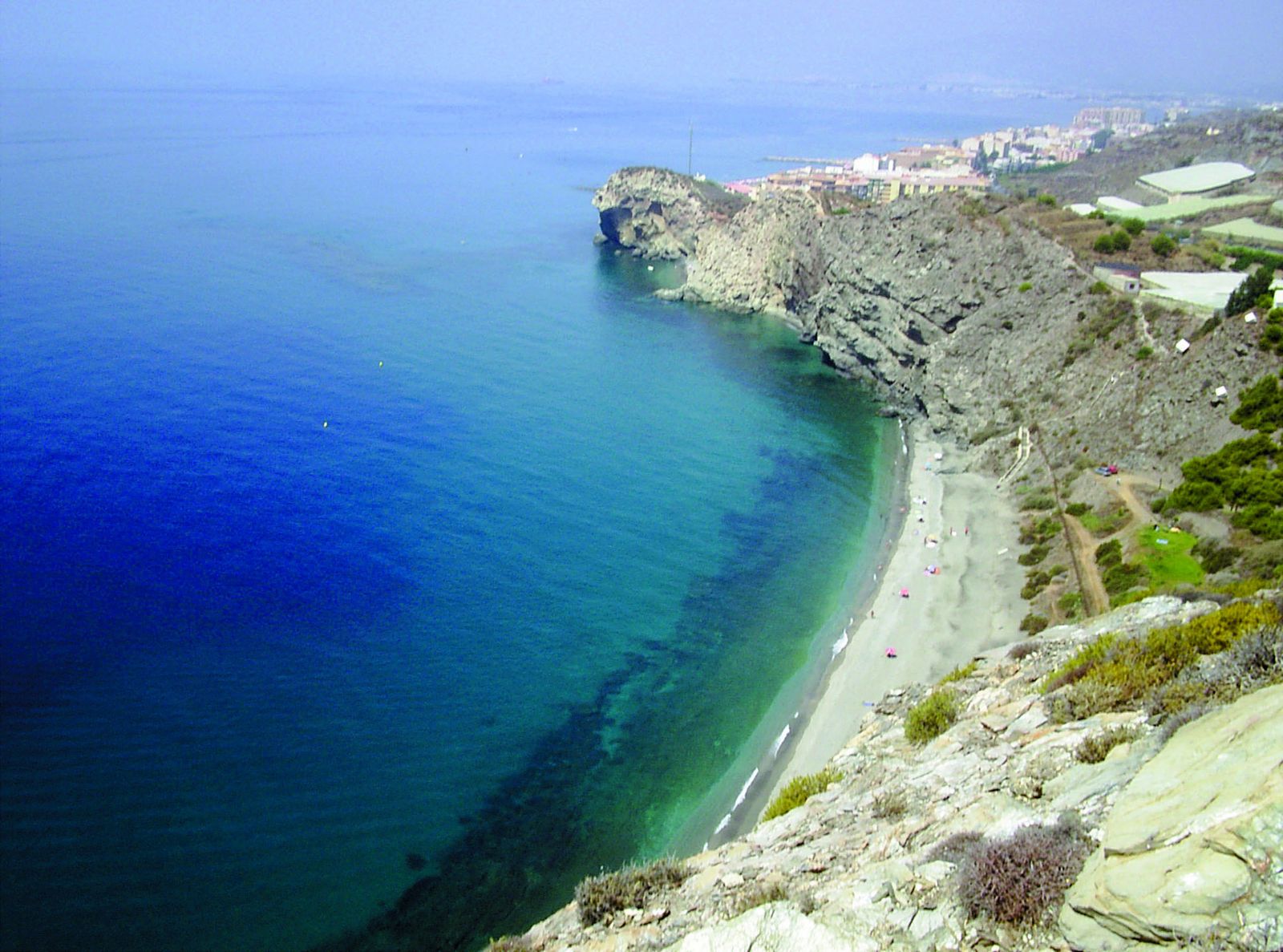 Playa de La Joya en la que desembarcaron los inmigrantes.