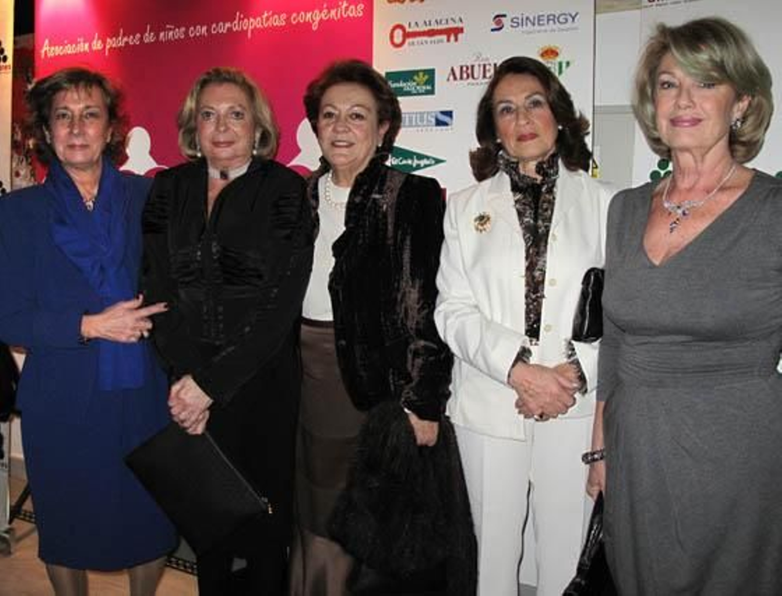 María Paz Escribano Ivison, María del Carmen Sánchez, Teresa Marañón, María de los Ángeles de la Lastra y Adriana Amate.

Foto: Victoria Ramírez
