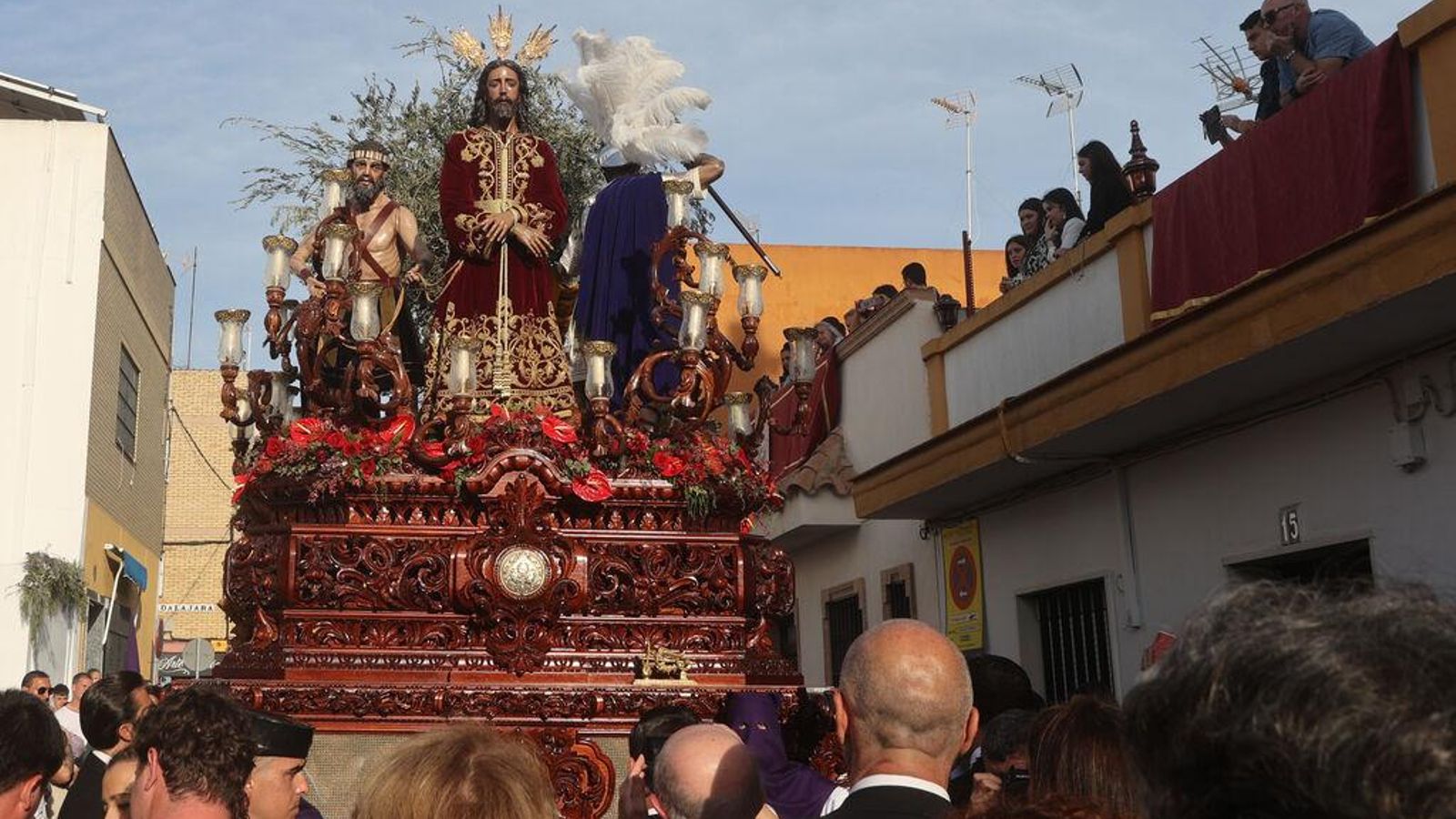 El misterio de Bellavista por las calles del barrio
