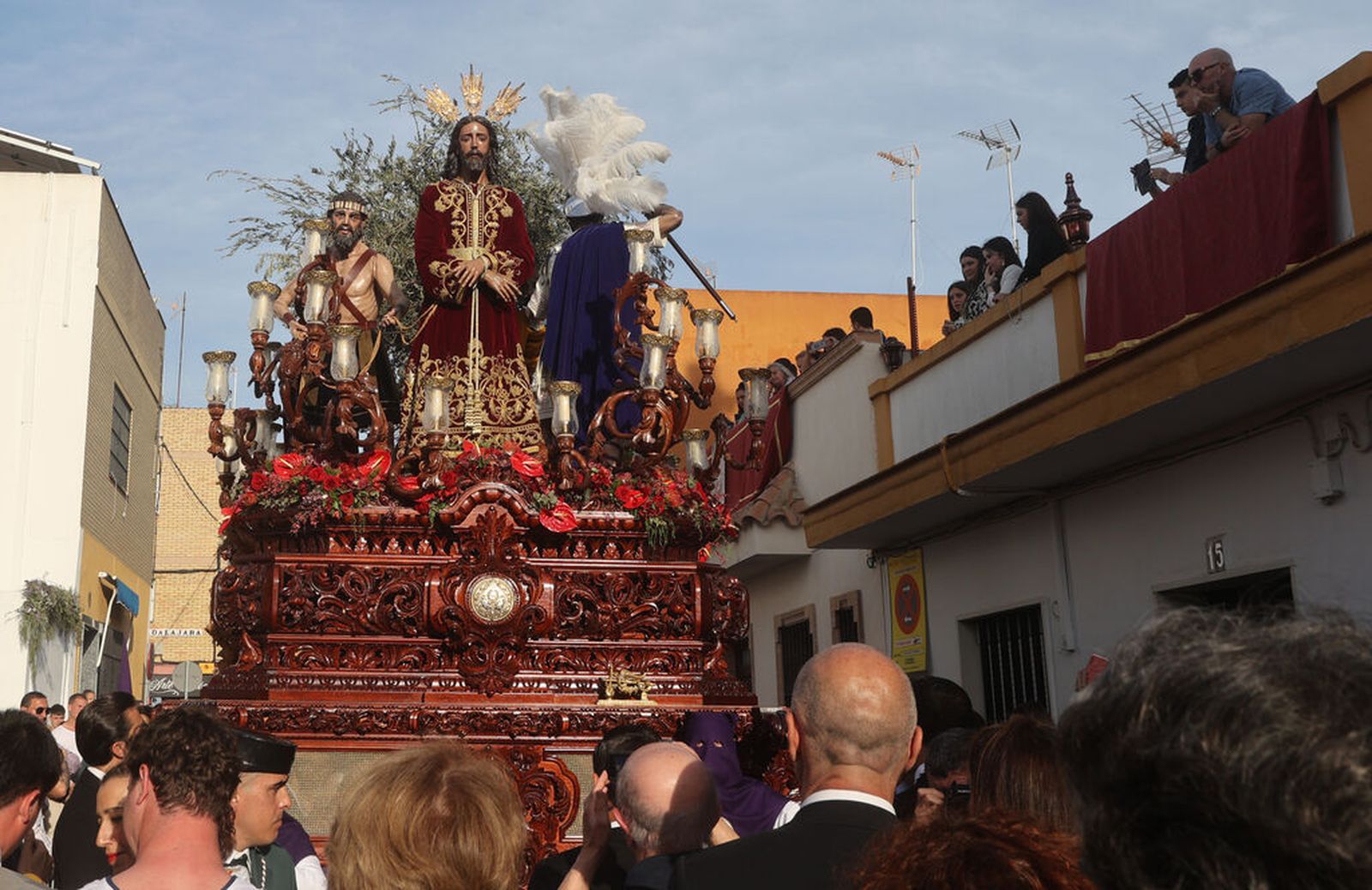 El misterio de Bellavista por las calles del barrio