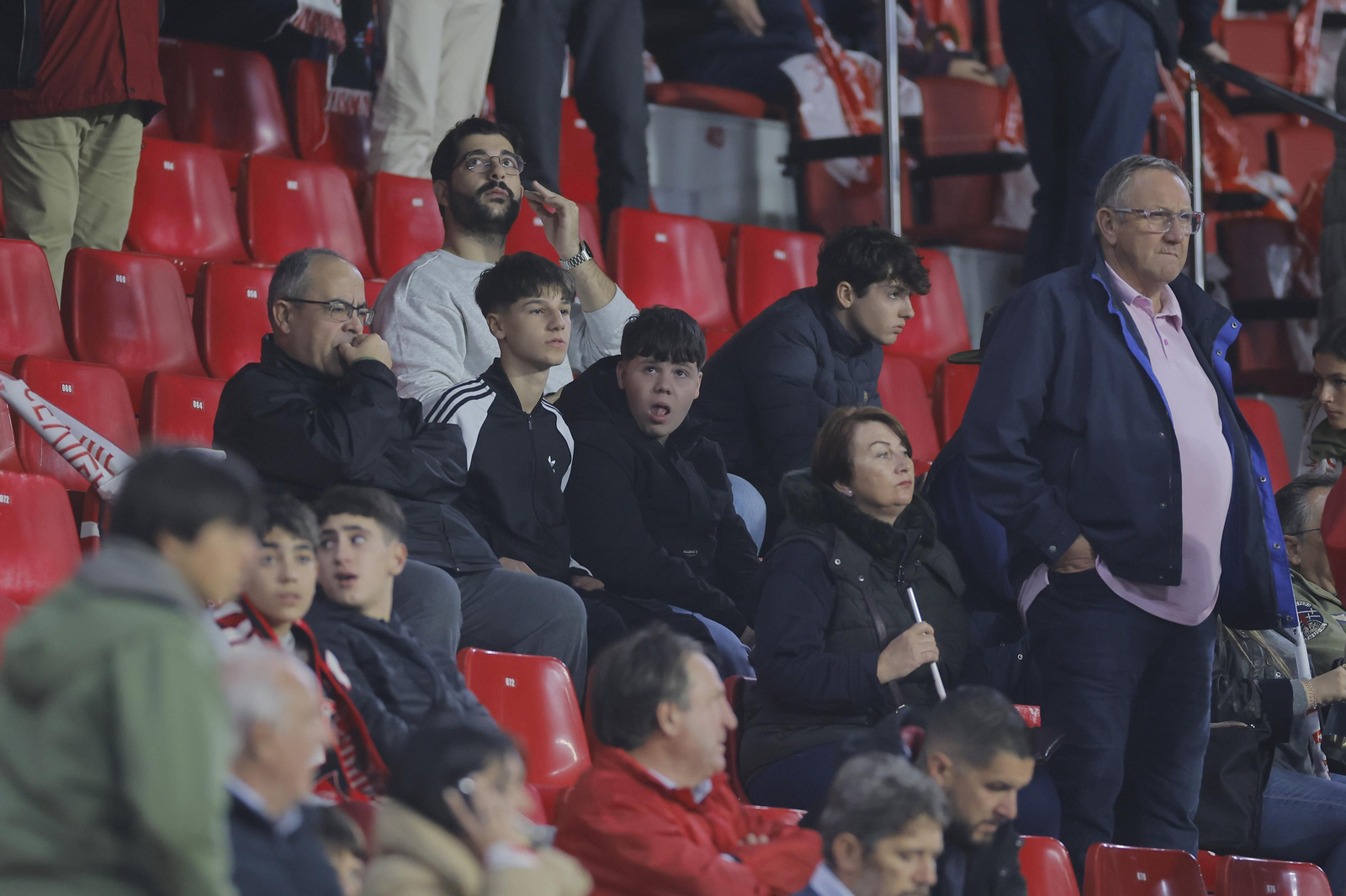 Búscate en las fotos del Sevilla Fc- PSV