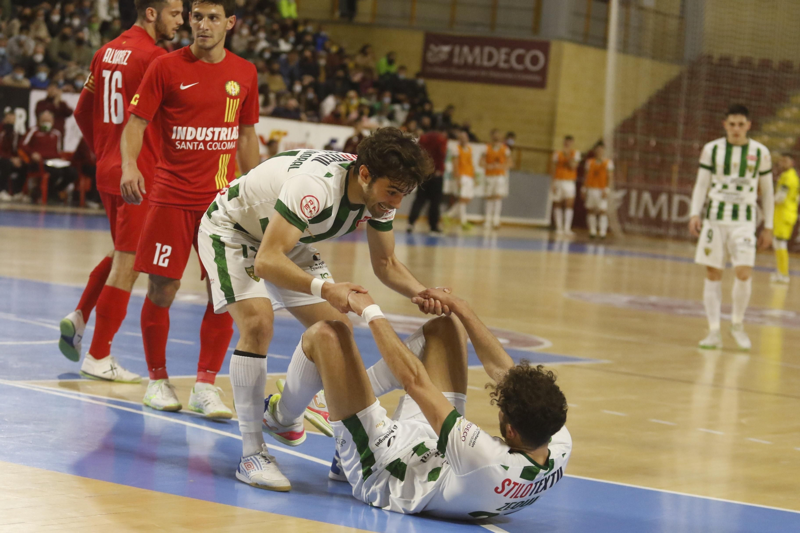 La eliminación del Córdoba Futsal de la Copa del Rey, en imágenes