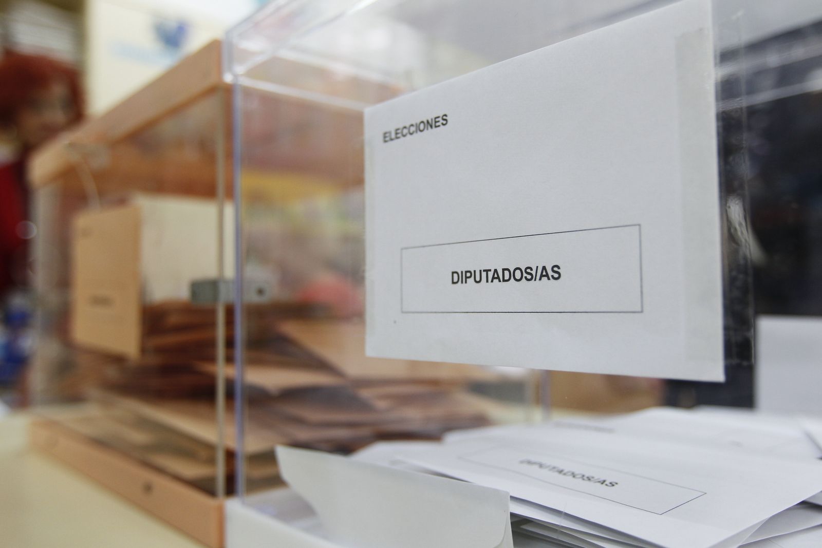 Así están votando los almerienses este 10N