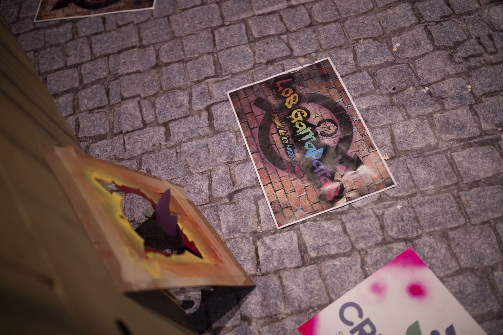 Imágenes de la actuación de la comparsa de Huelva "Los garrapatas" en el Carnaval Colombino