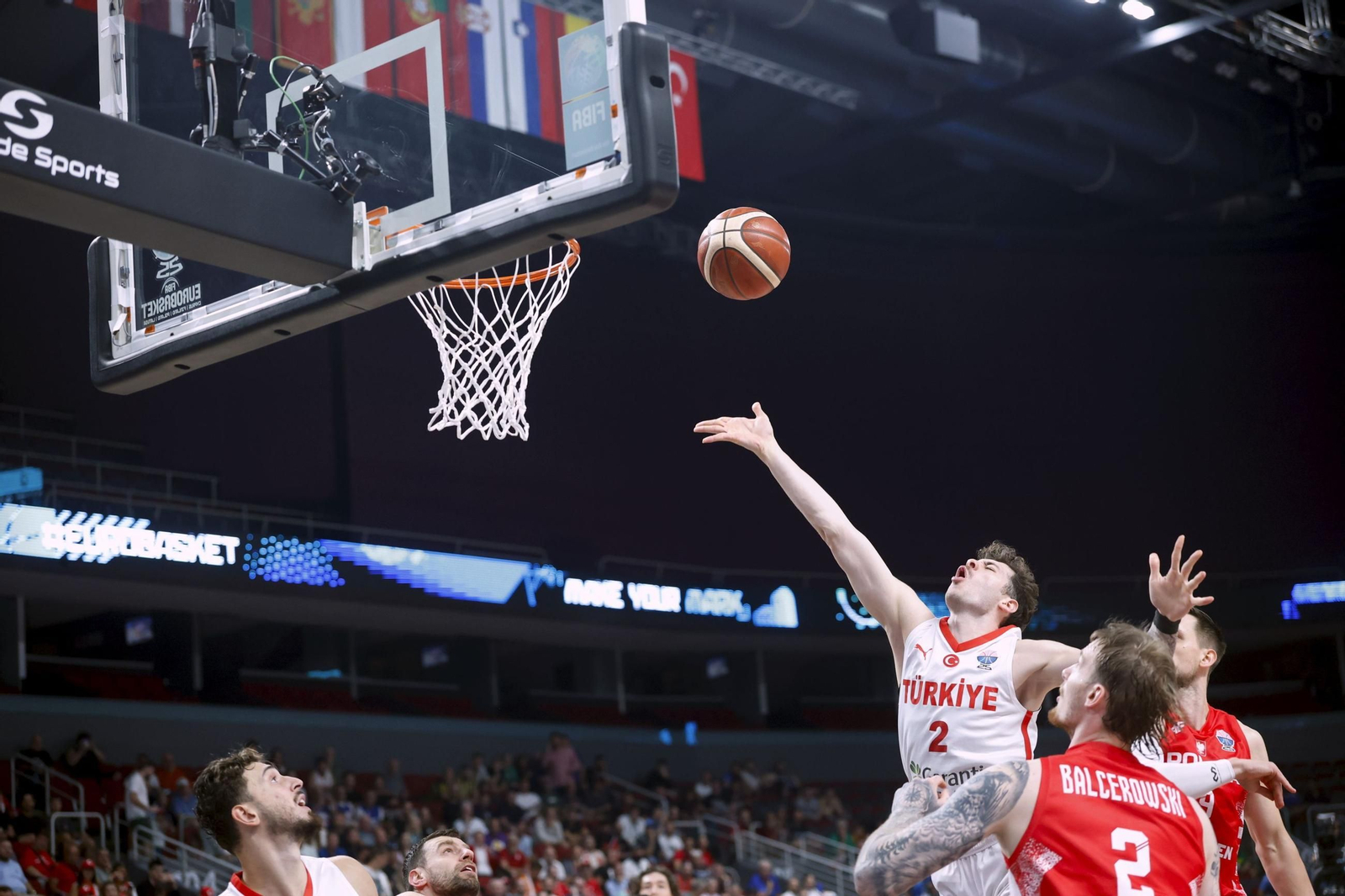 Balcerowski dice adiós al Eurobásket, volverá a Málaga y viajará a Singapur