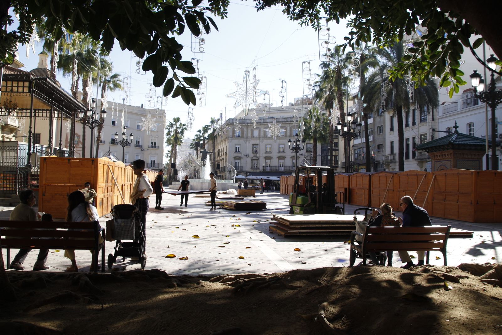 Imágenes del lunes 20 de noviembre en Huelva