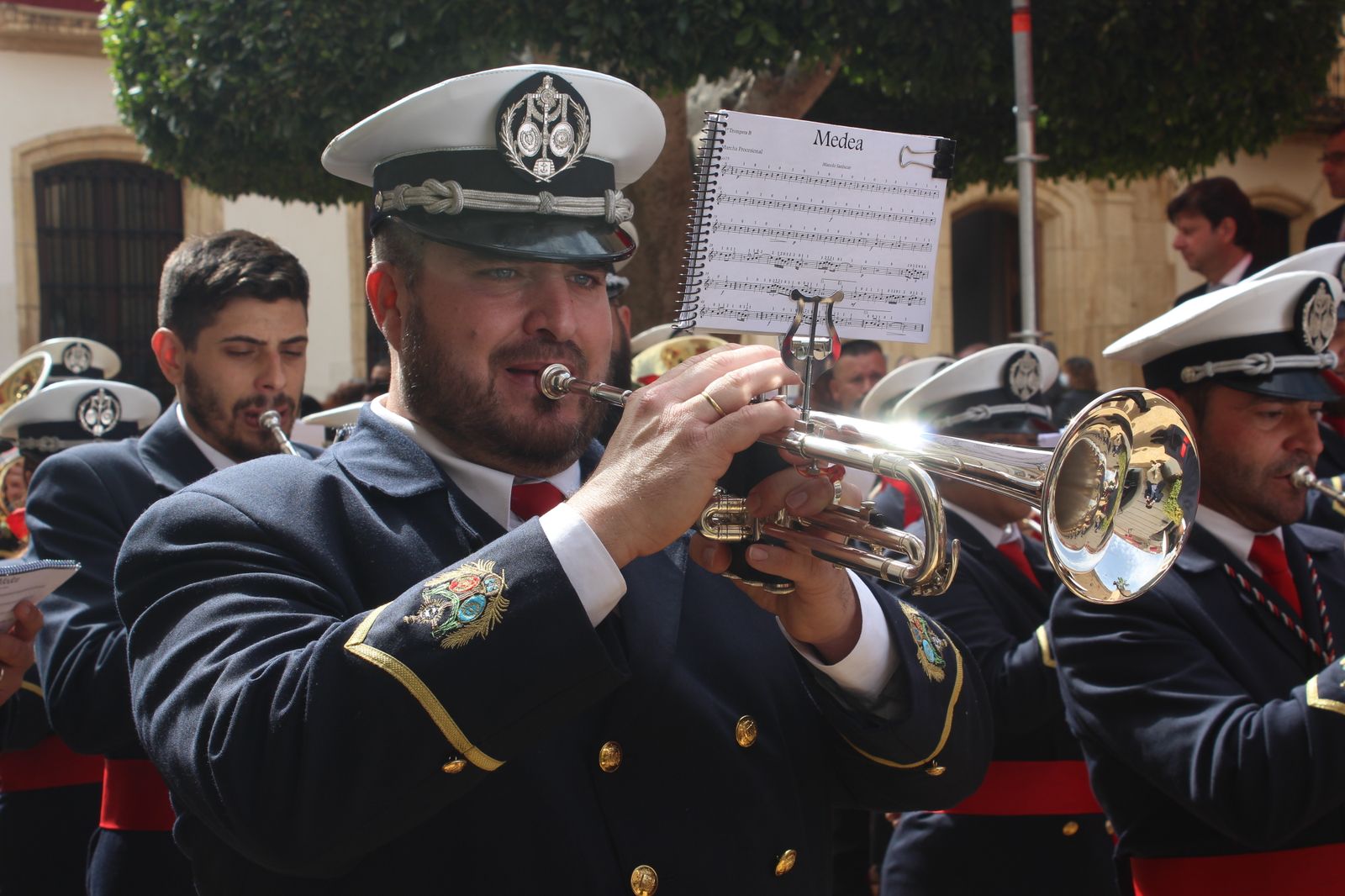 Procesión de la Hermandad de Jesús en Vera, en imágenes
