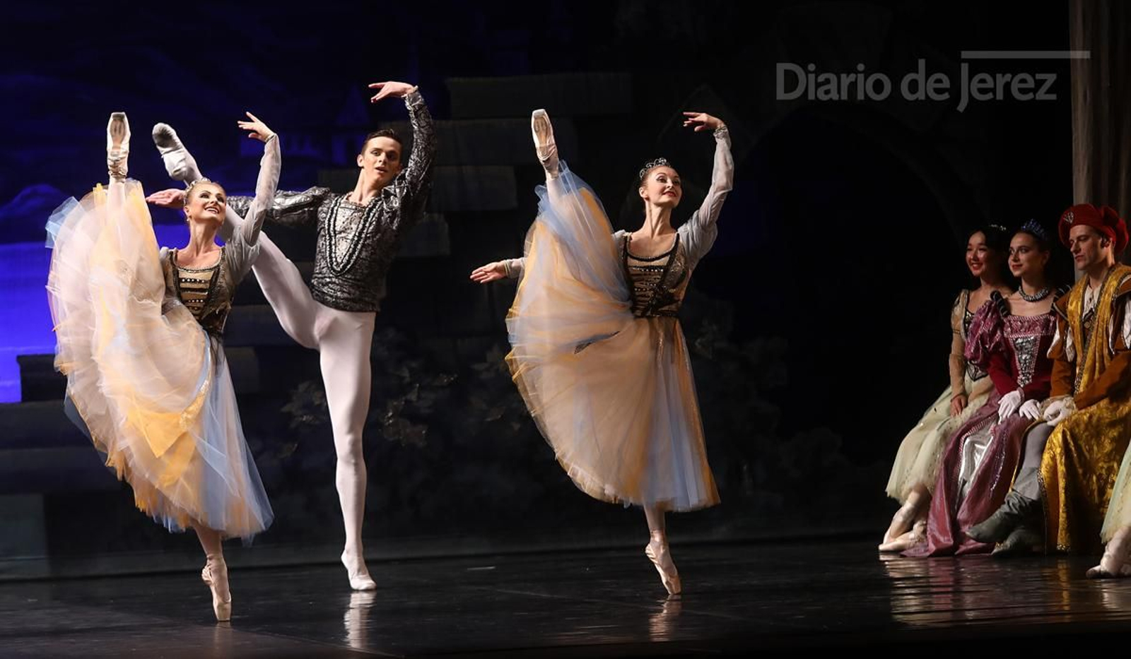 Imágenes 'El lago de los cisnes' del Ballet Nacional Ruso