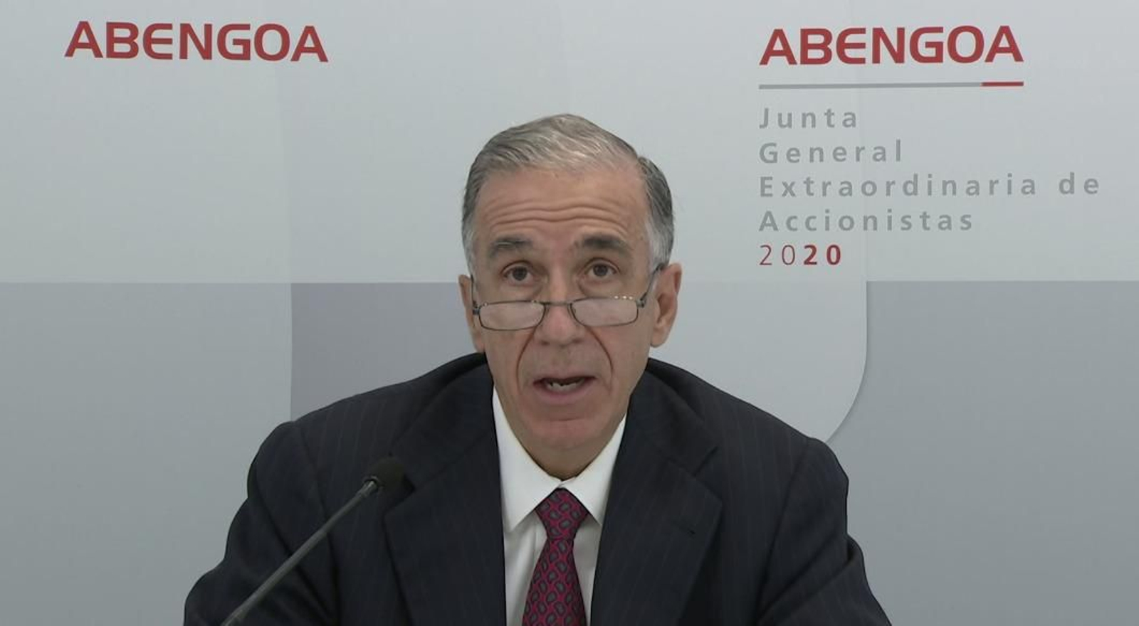 Gonzalo Urquijo, en la última junta de Abengoa que presidió y en la que fue destituido por los accionistas.