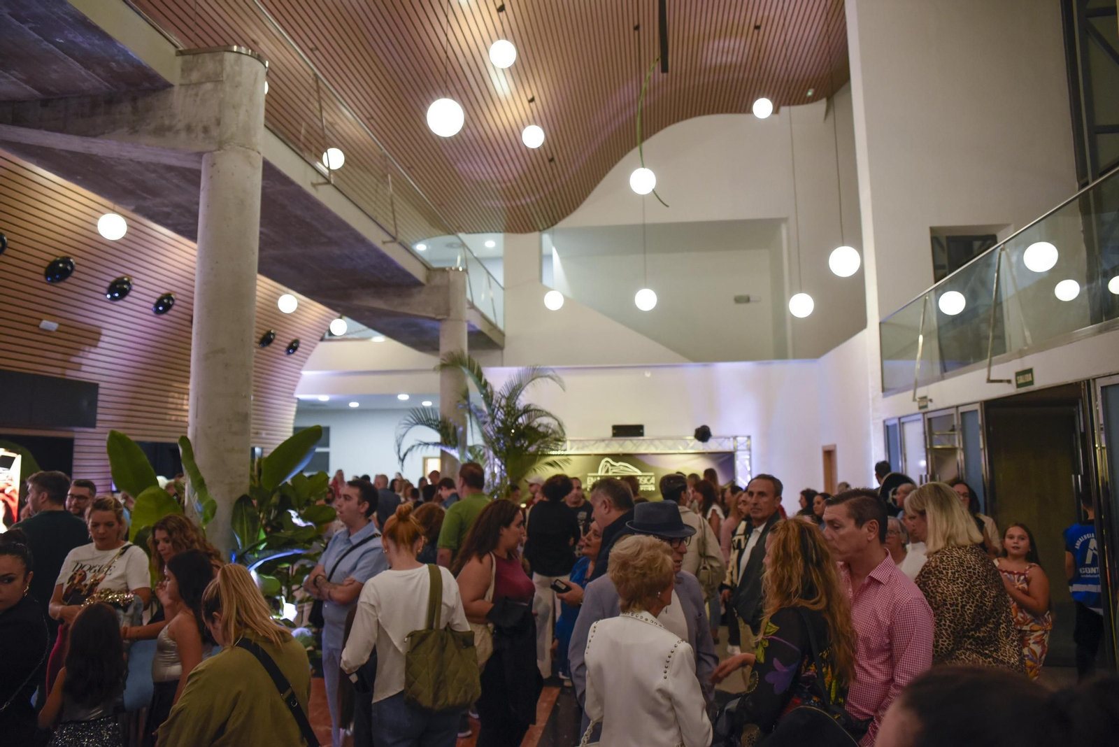 Las fotografías del concierto de Melody en el Palacio de Congresos de La Línea
