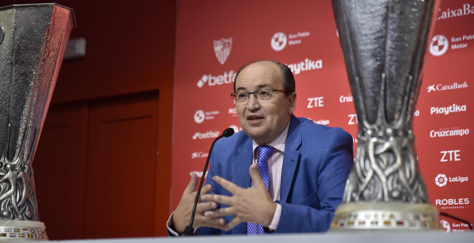 Las imágenes de la emotiva despedida de Nico Pareja del Sevilla