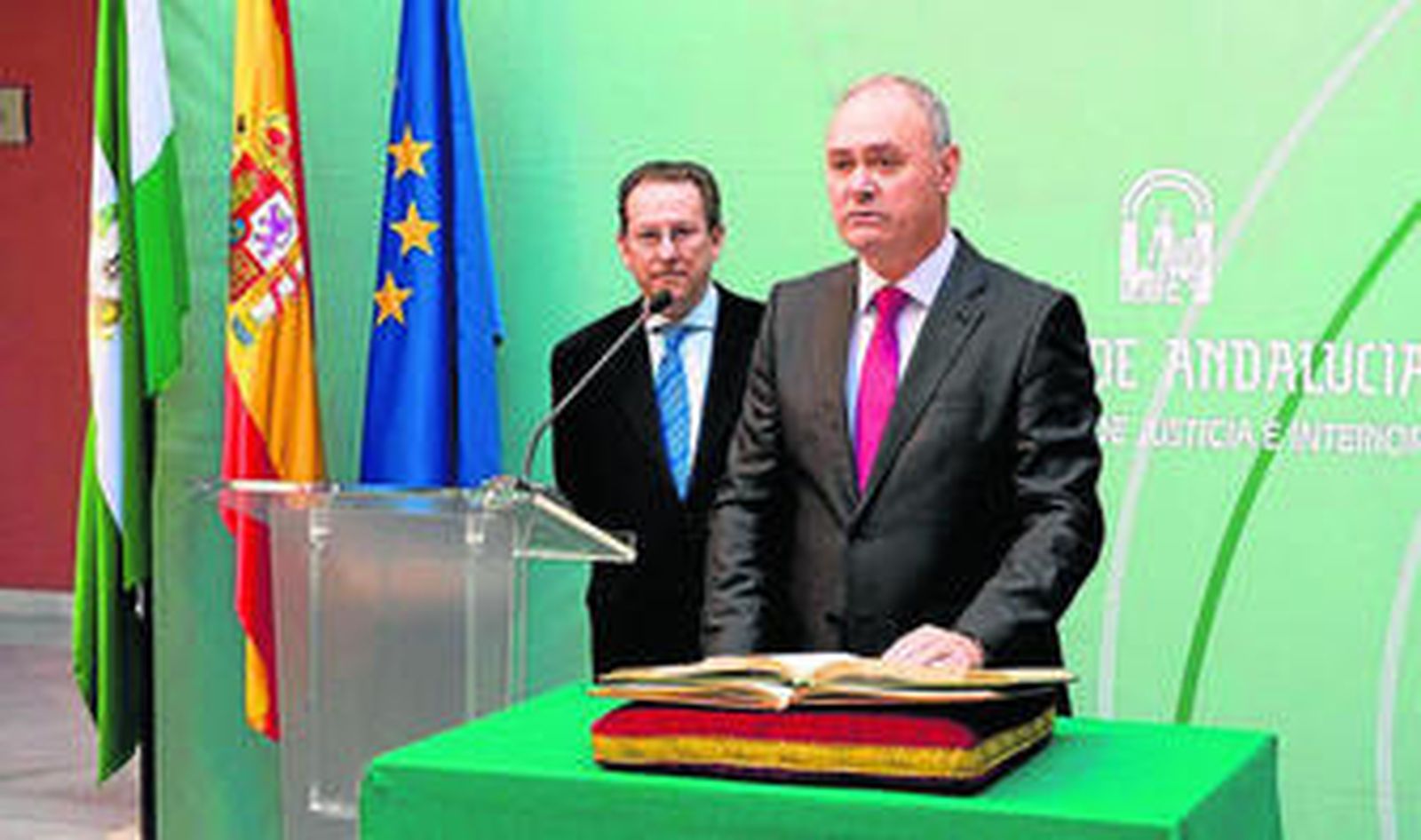 Momento en el que José Antonio Varela tomó posesión de su cargo en 2012.