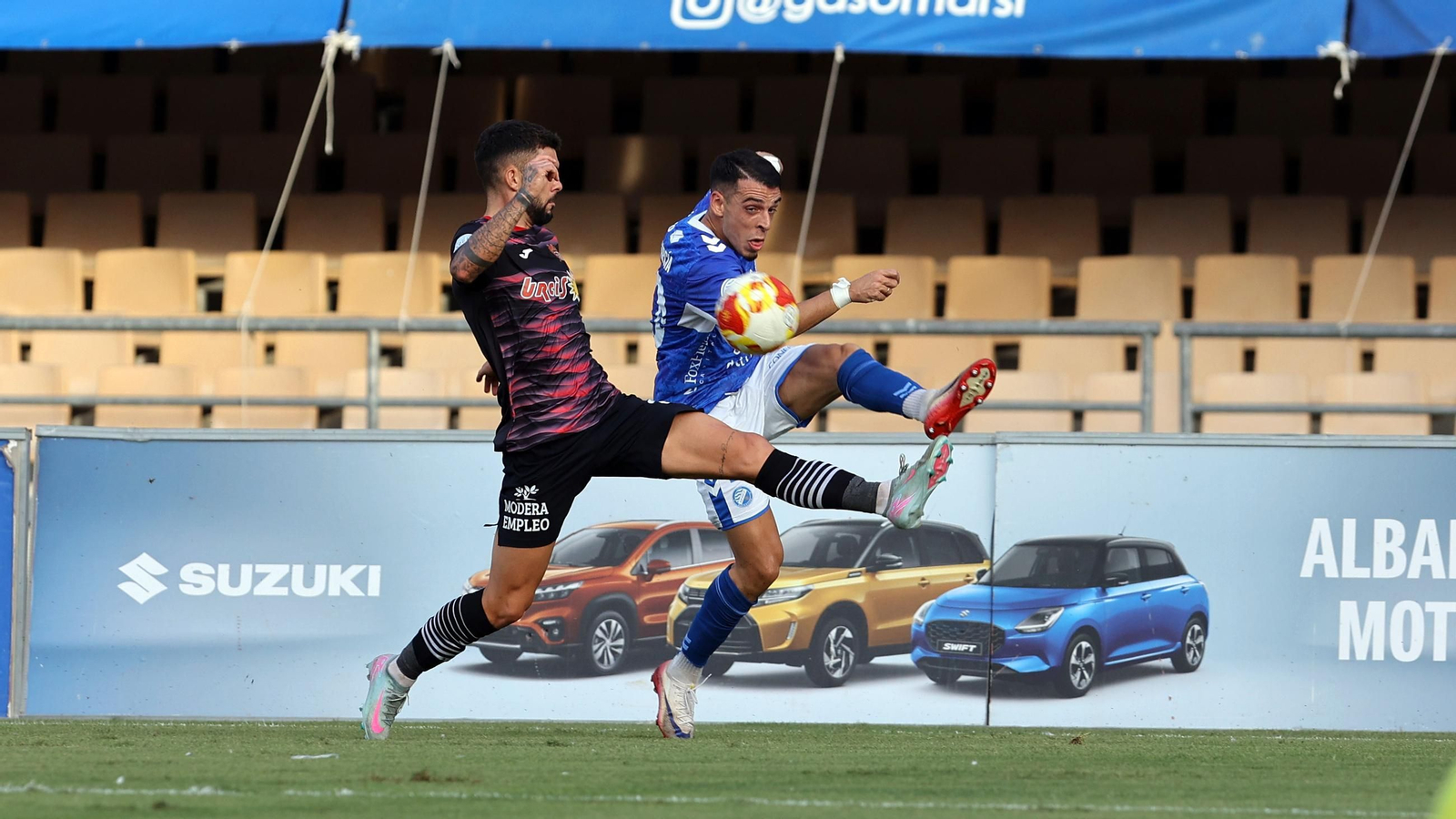 Imágenes del Xerez DFC contra el Águlas FC en Chapín