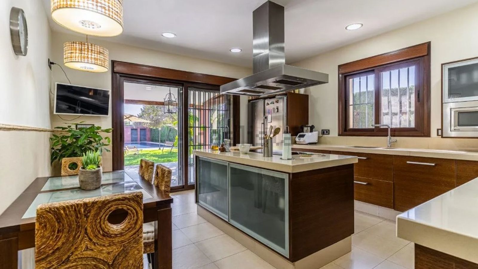 Cocina de la esta villa de lujo en Jerez.