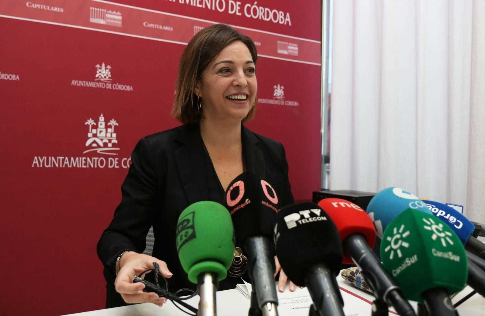 La alcaldesa de Córdoba, Isabel Ambrosio