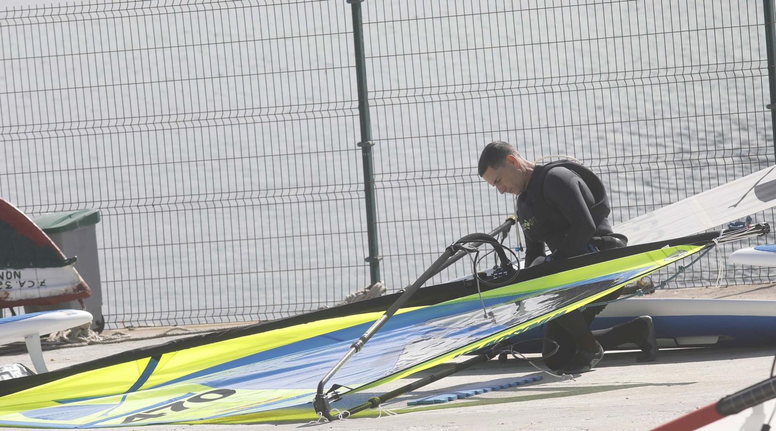 Las fotos de la primera jornada de la Copa de Andalucía de la clase windsurfer en La Línea